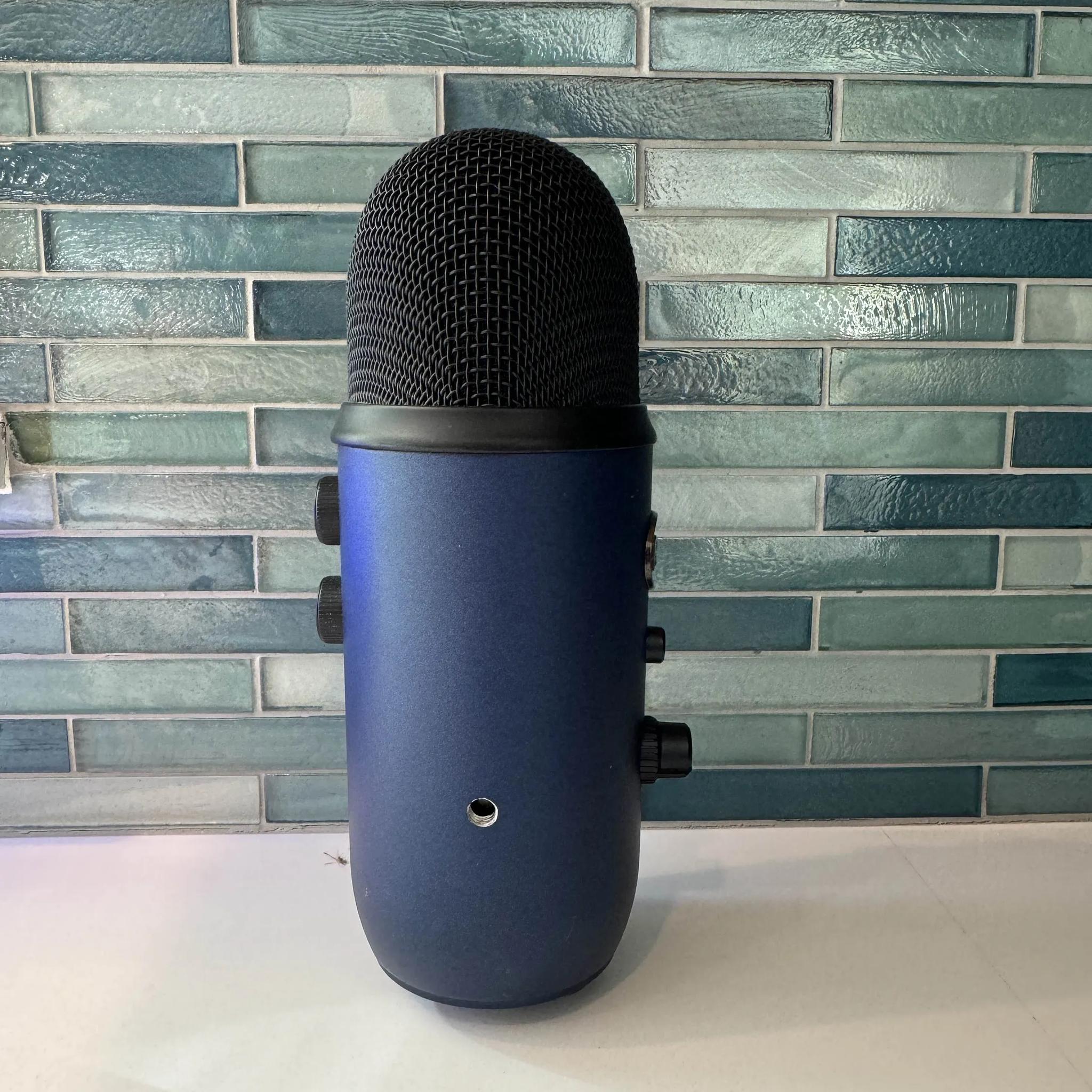 Blue Yeti Microphone (No Cables Or Mount)