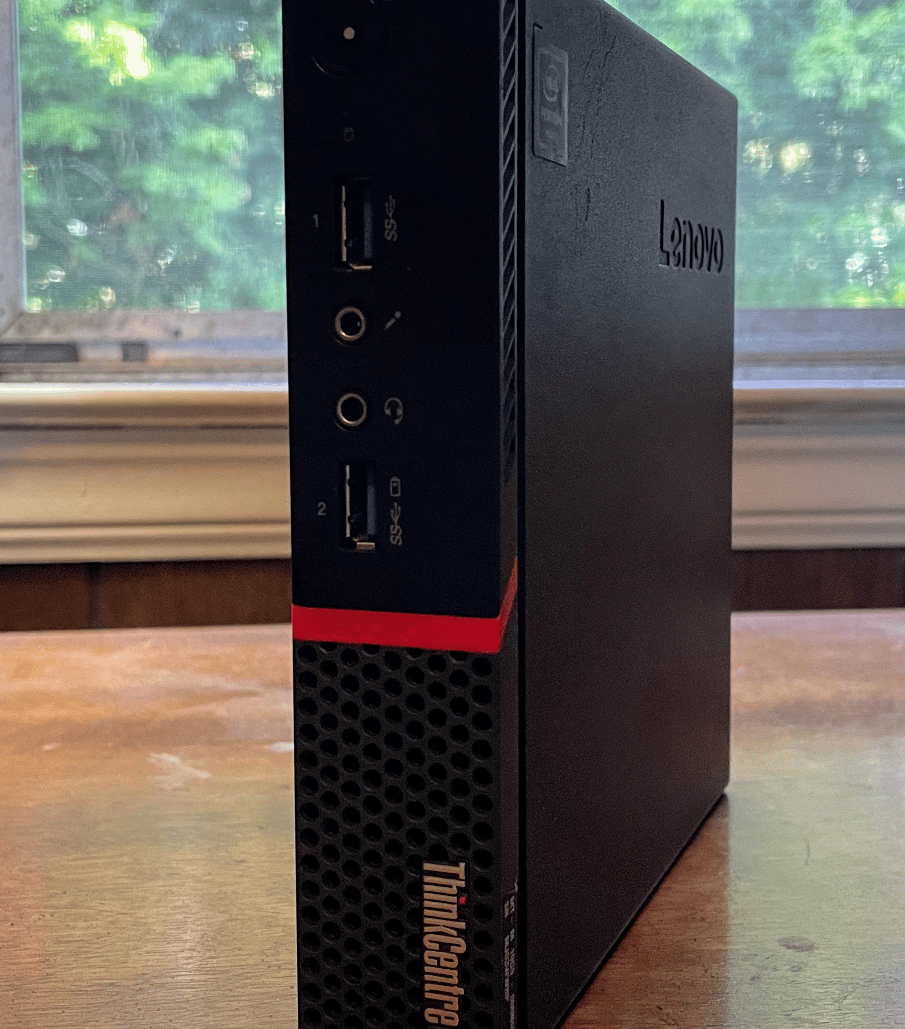 Lenovo ThinkCentre M600 8GB Mini PC Retro Gaming Emulation 120GB SSD Win10 Pro