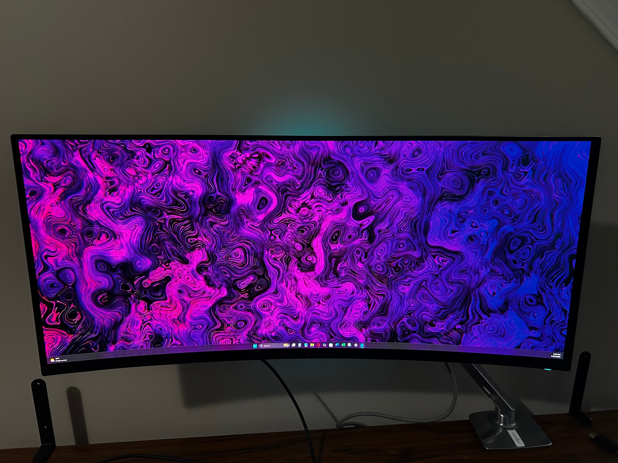 Alienware 34” OLED Curved Ultra-Wide (175hz) (3440x1440 Resolution) Gaming Monitor (AW3423DW)