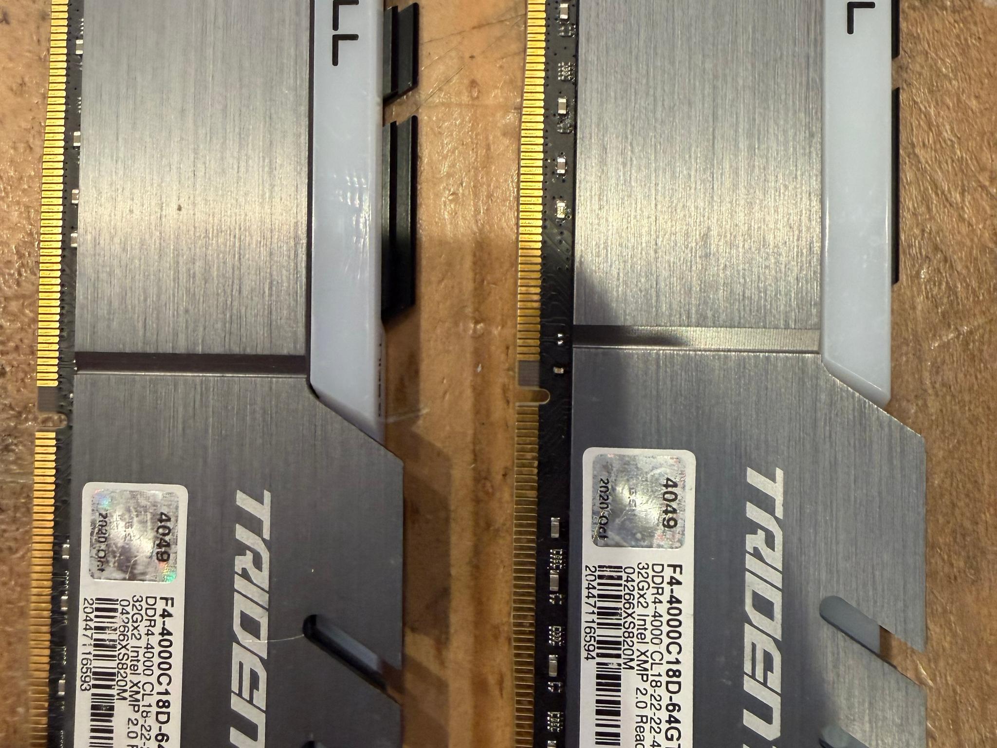 G.Skill Trident Z RGB 64GB (2x32GB) DDR4-4000 CL 18-22-22-42 1.4V