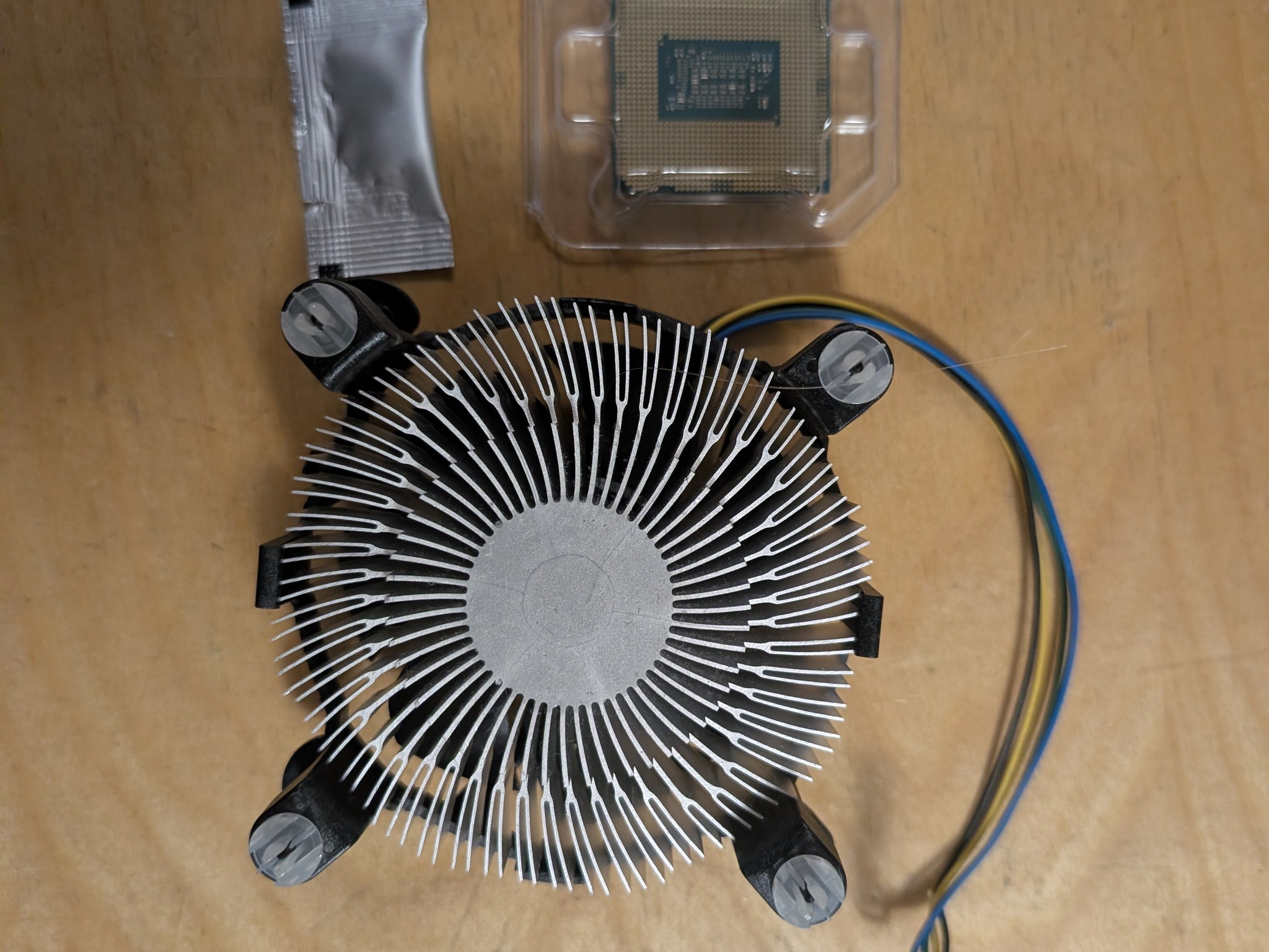 Intel Core i3-10100F