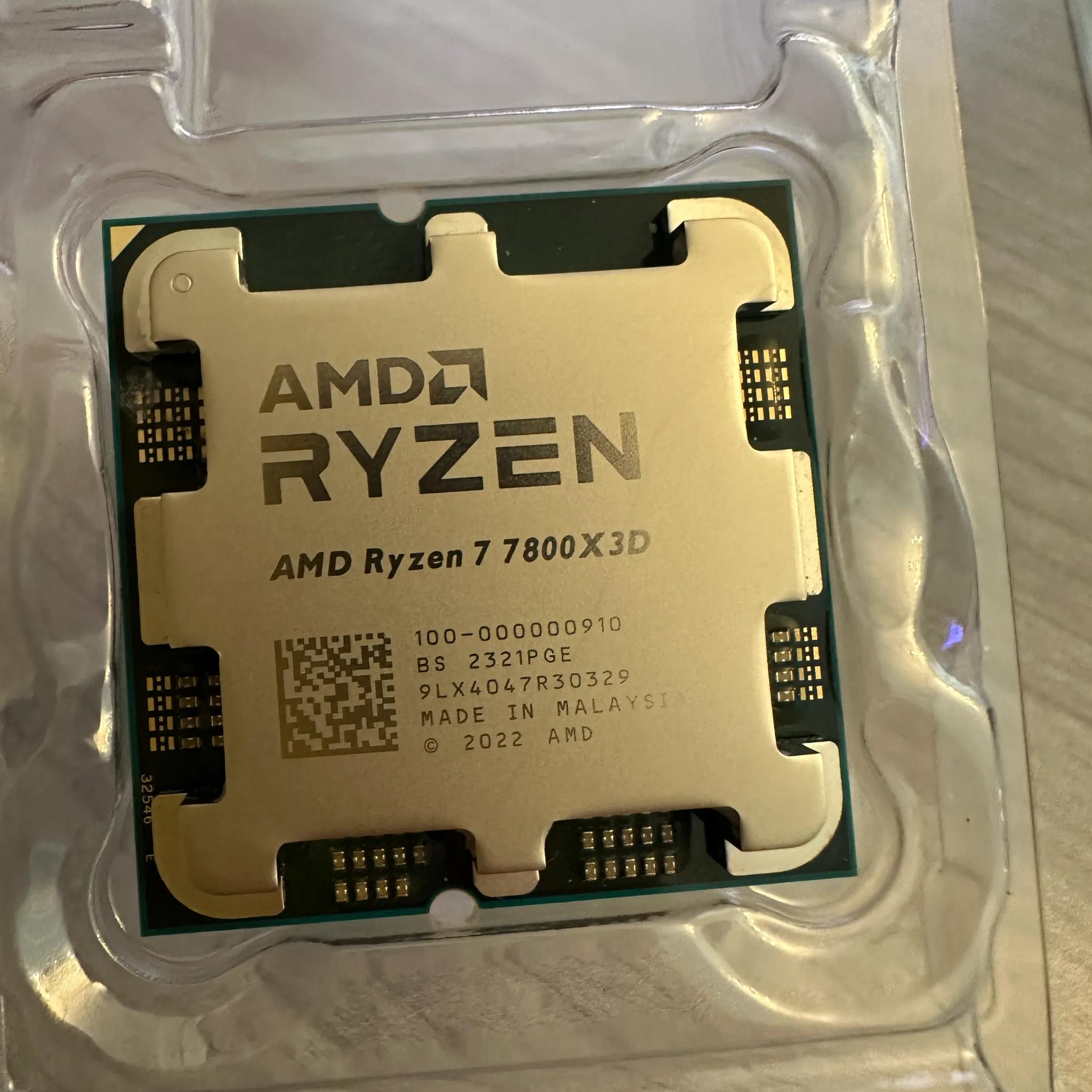 AMD Ryzen 7 7800X3D + 32GB DDR5-6000 CL36 G.Skill Flare X5 RAM Bundle