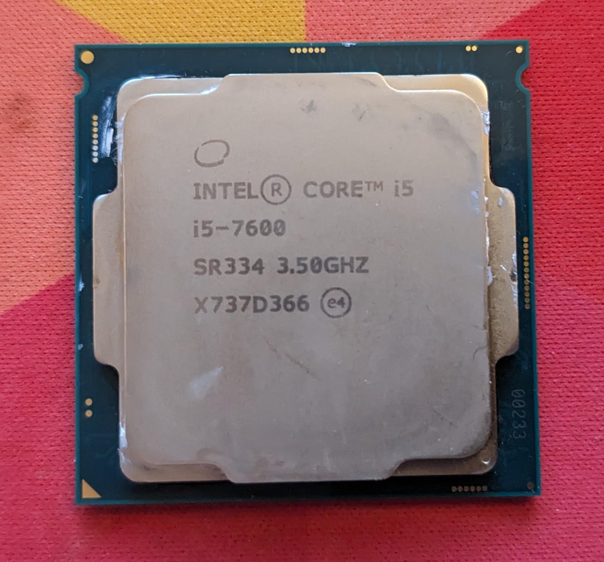Intel i5-7600 Quad Core 3.5 GHz LGA1151 Processor (works like new)