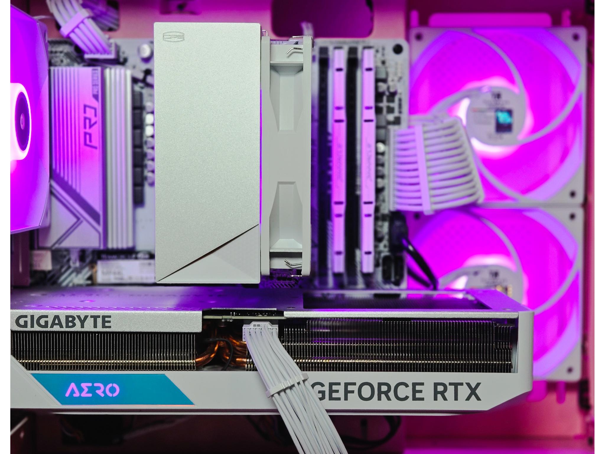 RTX 4070 | Ryzen 7 5700X3D | Wi-Fi | Pink Gaming PC