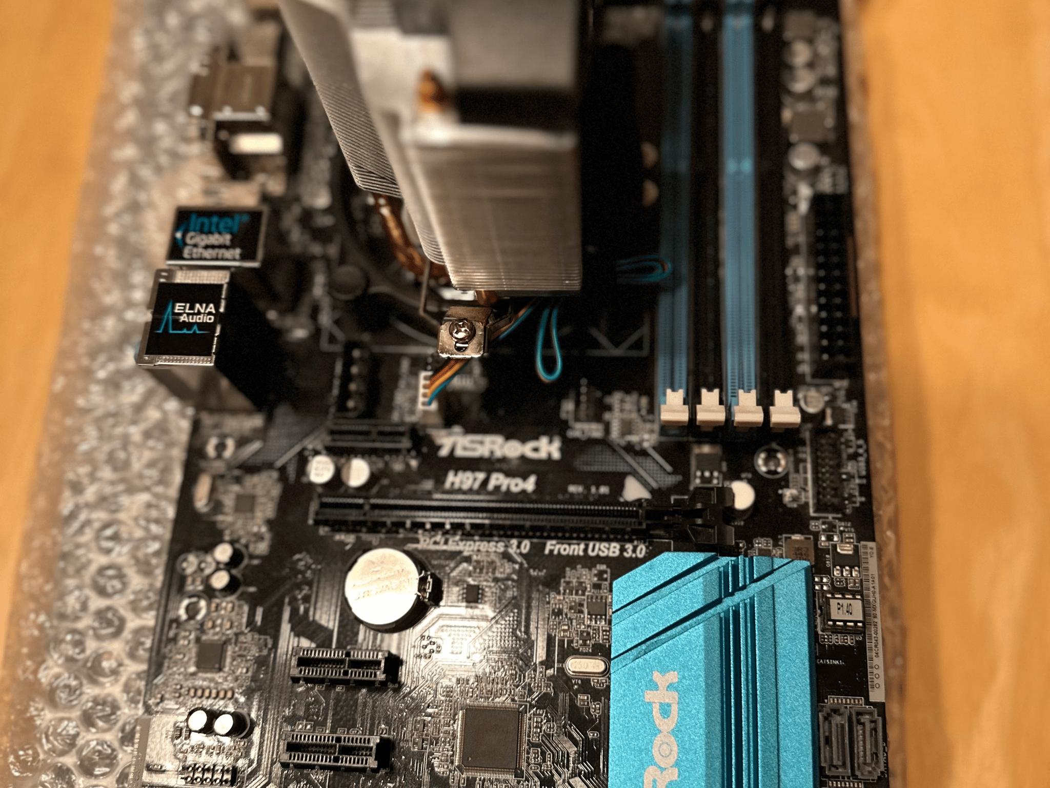 Asrock H97 Pro4 + i5-4690k + Zalman cooler bundle