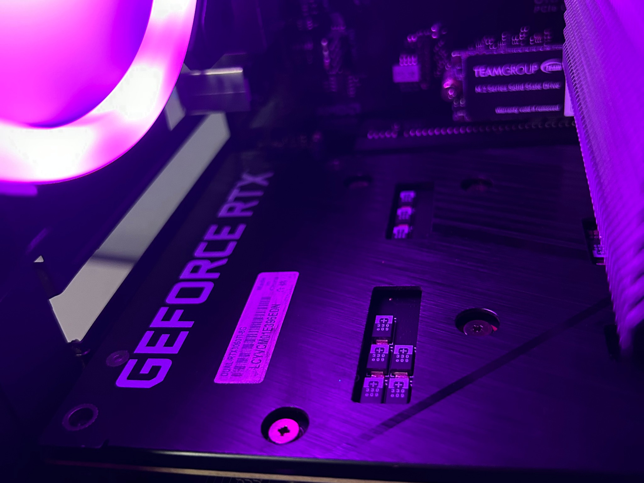 ⚫️🟣⚫️ | RTX 3060 Ti | Ryzen 5 5600 | 16GB Crucial Ballistix 3200Mhz