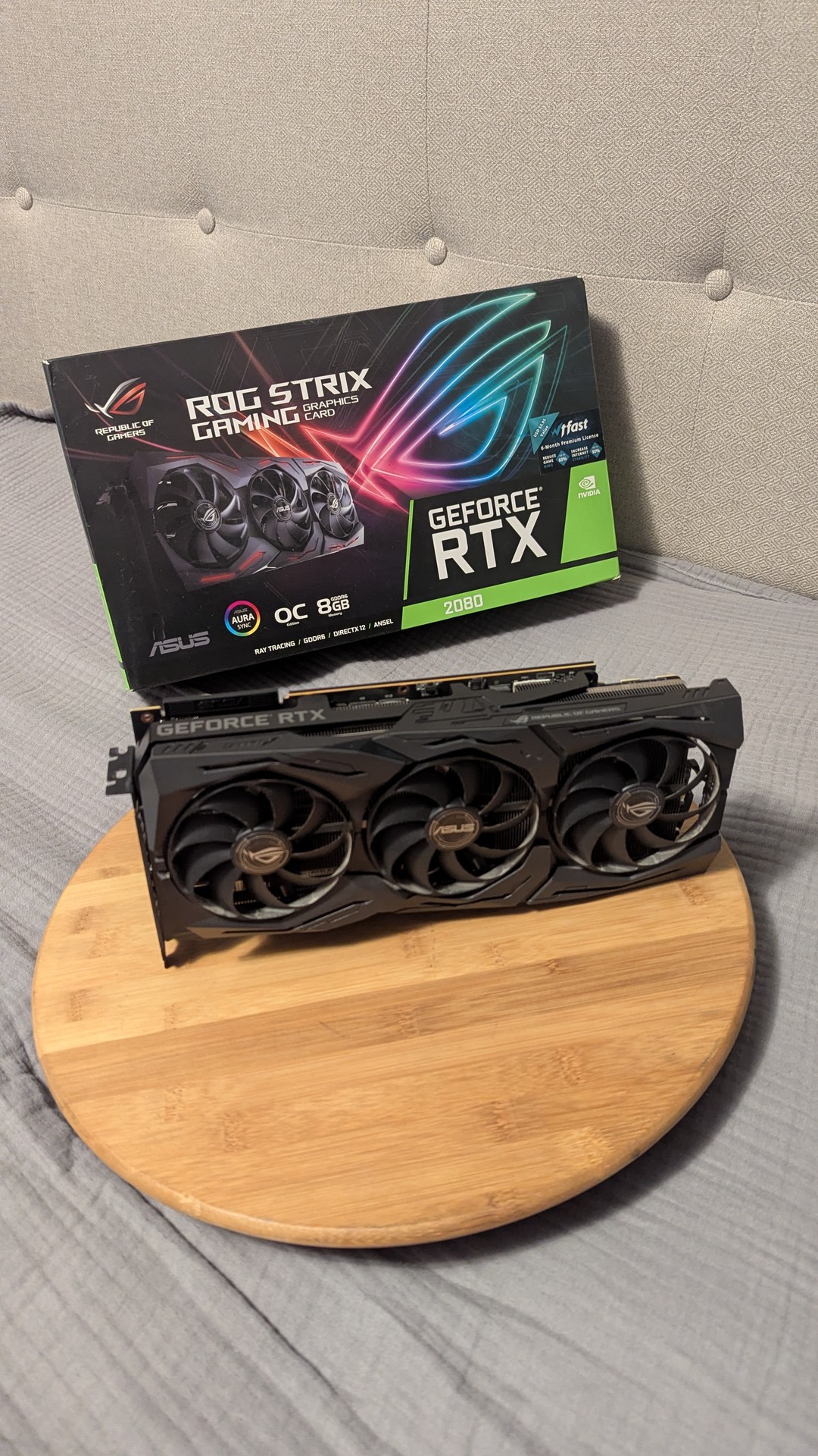 Asus ROG-STRIX-RTX2080-O8G-GAMING | Jawa