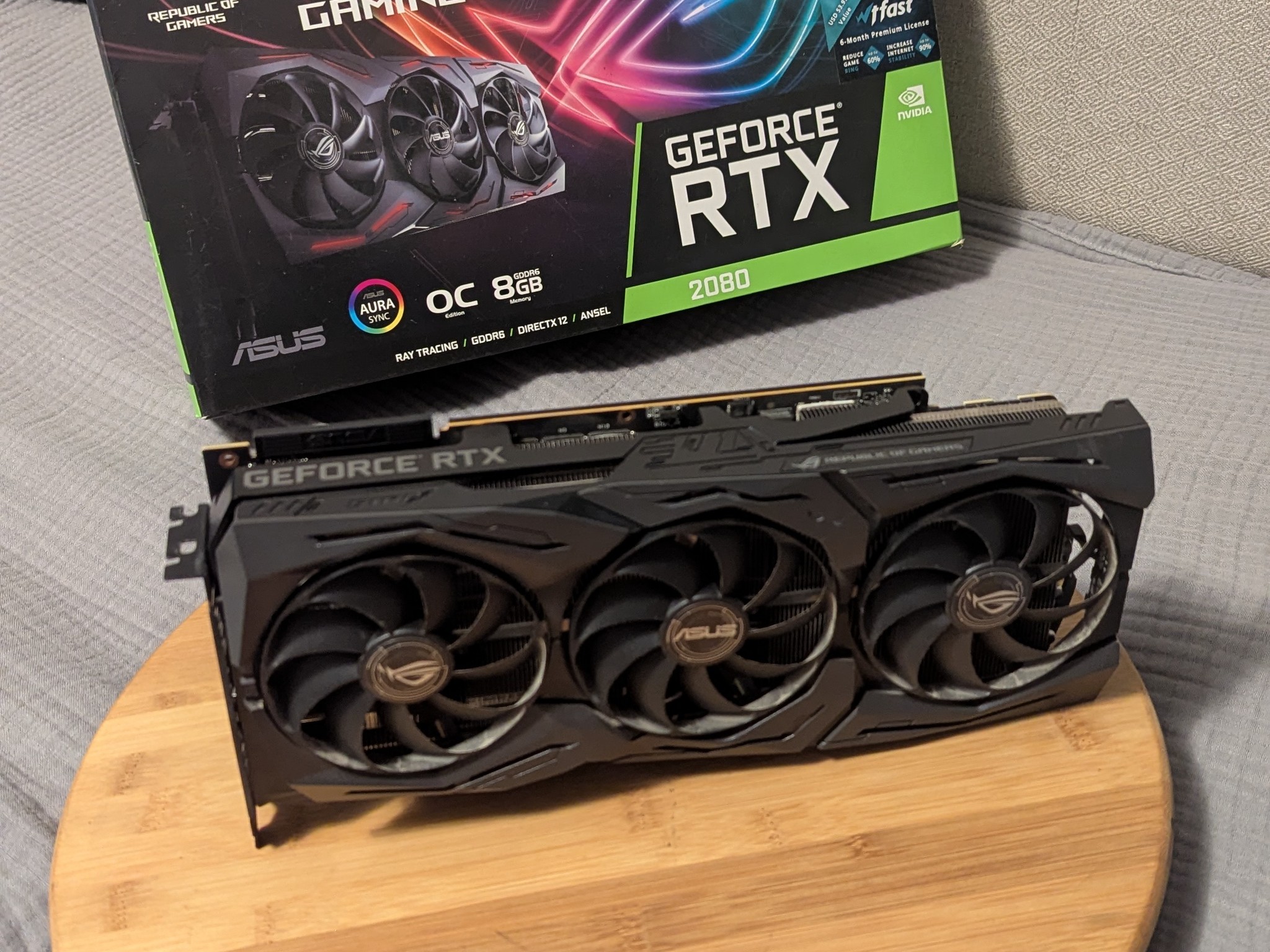 Asus ROG-STRIX-RTX2080-O8G-GAMING