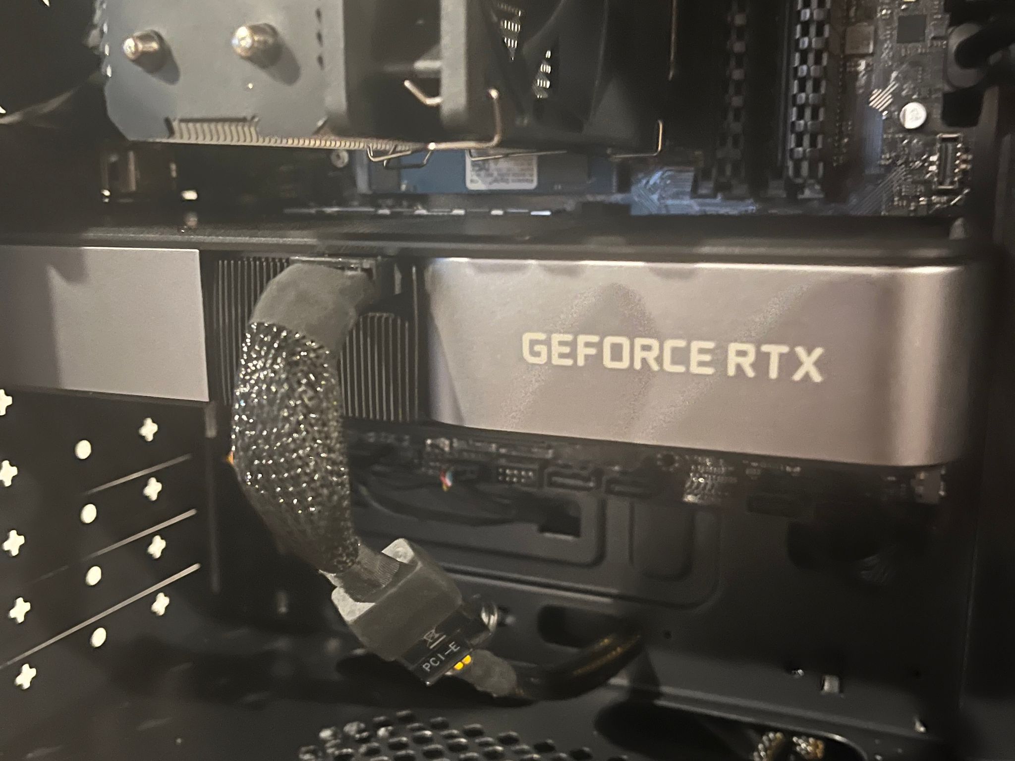 BLACKOUT | RTX 3070 Founders Edition | i7-12700KF | 16GB DDR4 | 1TB NVMe | No RGB