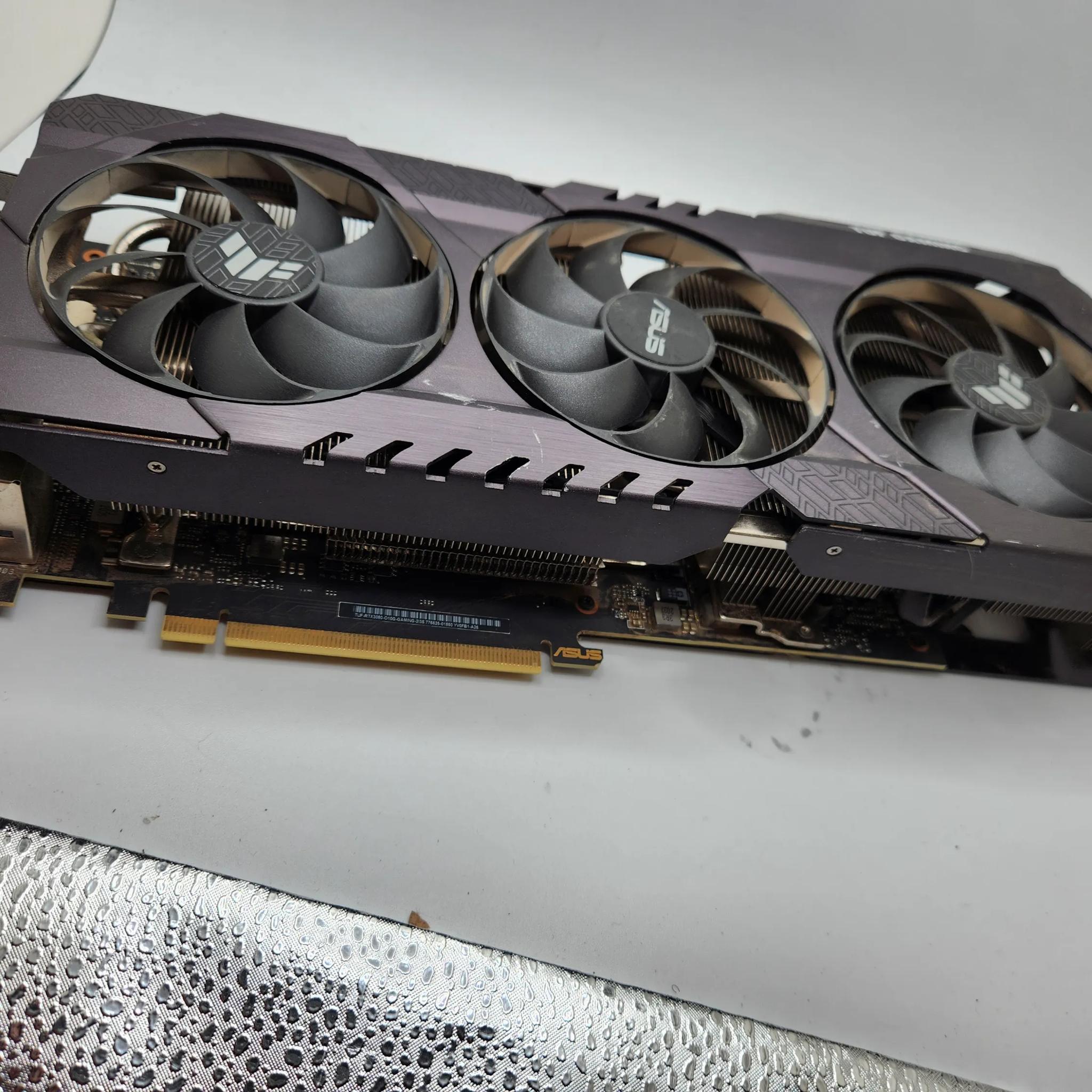 RTX 3080 10 GB Asus Tuf