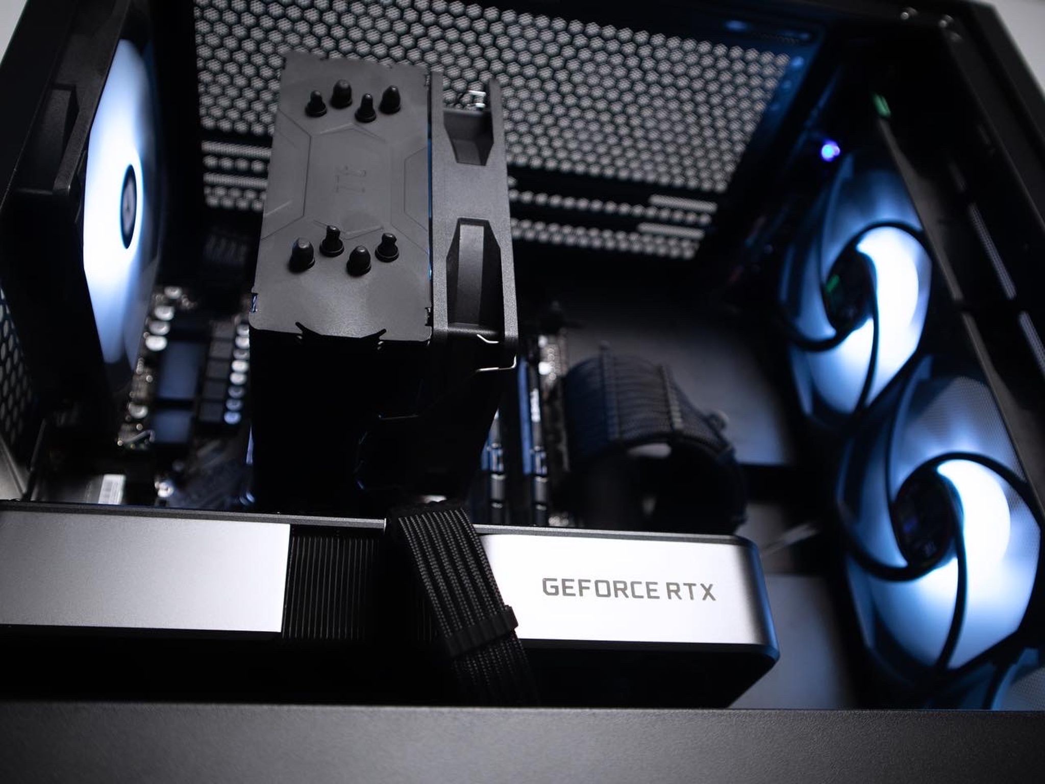 RTX 3070 | Ryzen 5 5600X | 1TB NVME | 16GB RAM