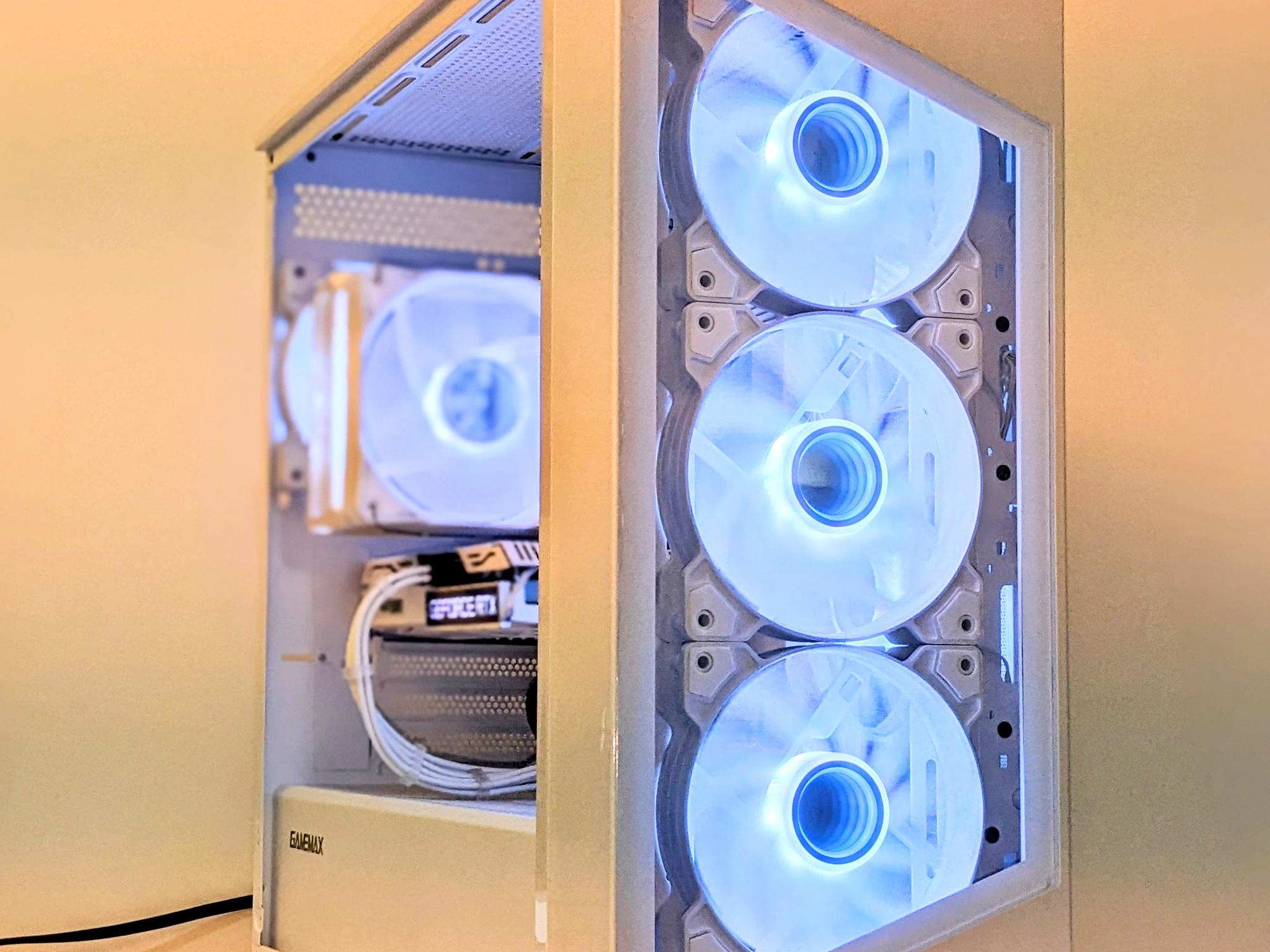 🧊Ice King👑 RTX 4060⚪️Intel I7-6800K/6-cores/12-threads⚪️16GB RAM ⚪️ 1TB NVMe SSD⚪️ Windows 11 Pro
