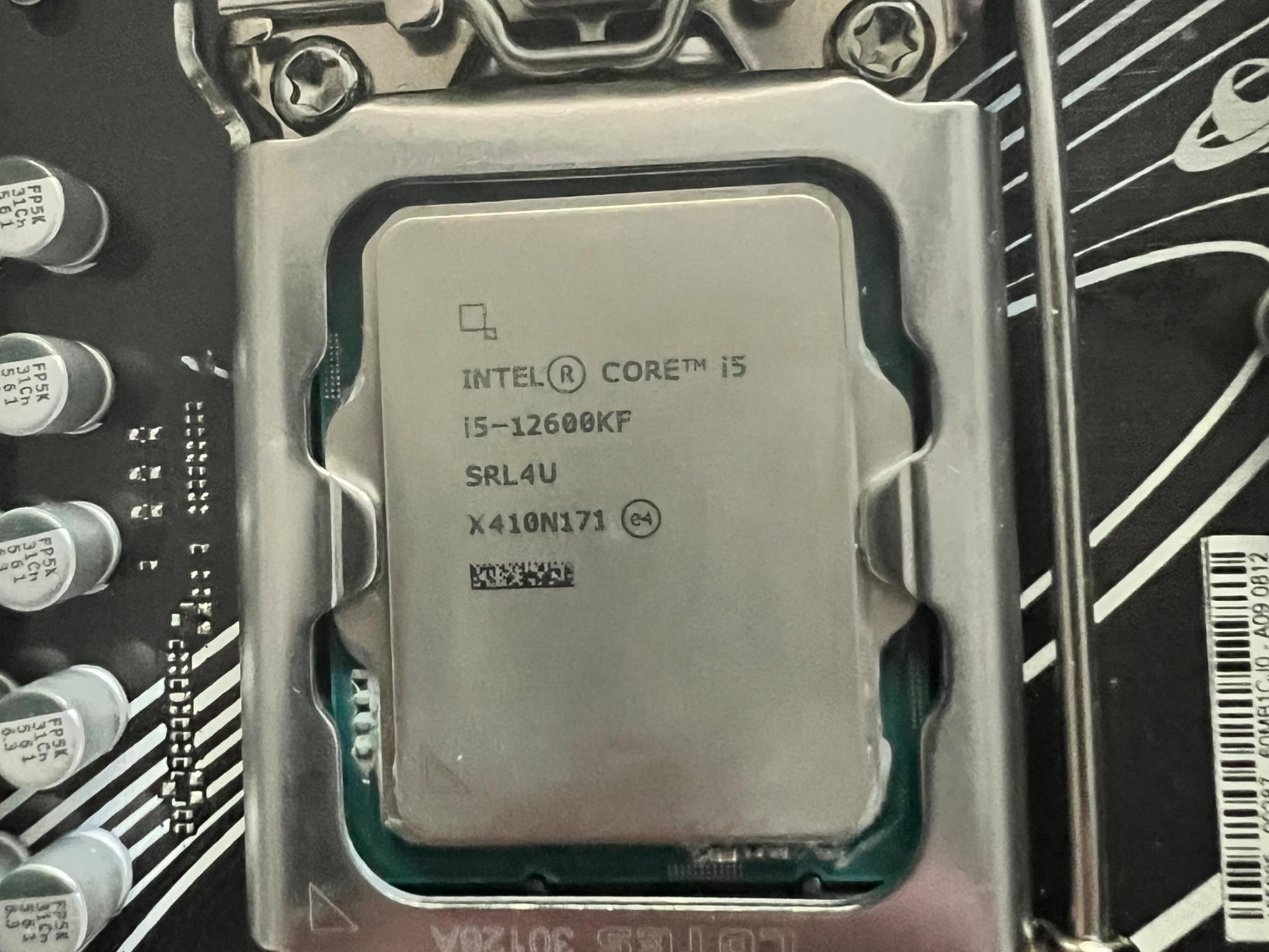 ASUS Z790-P | Intel Core i5-12600KF | 32GB DDR5