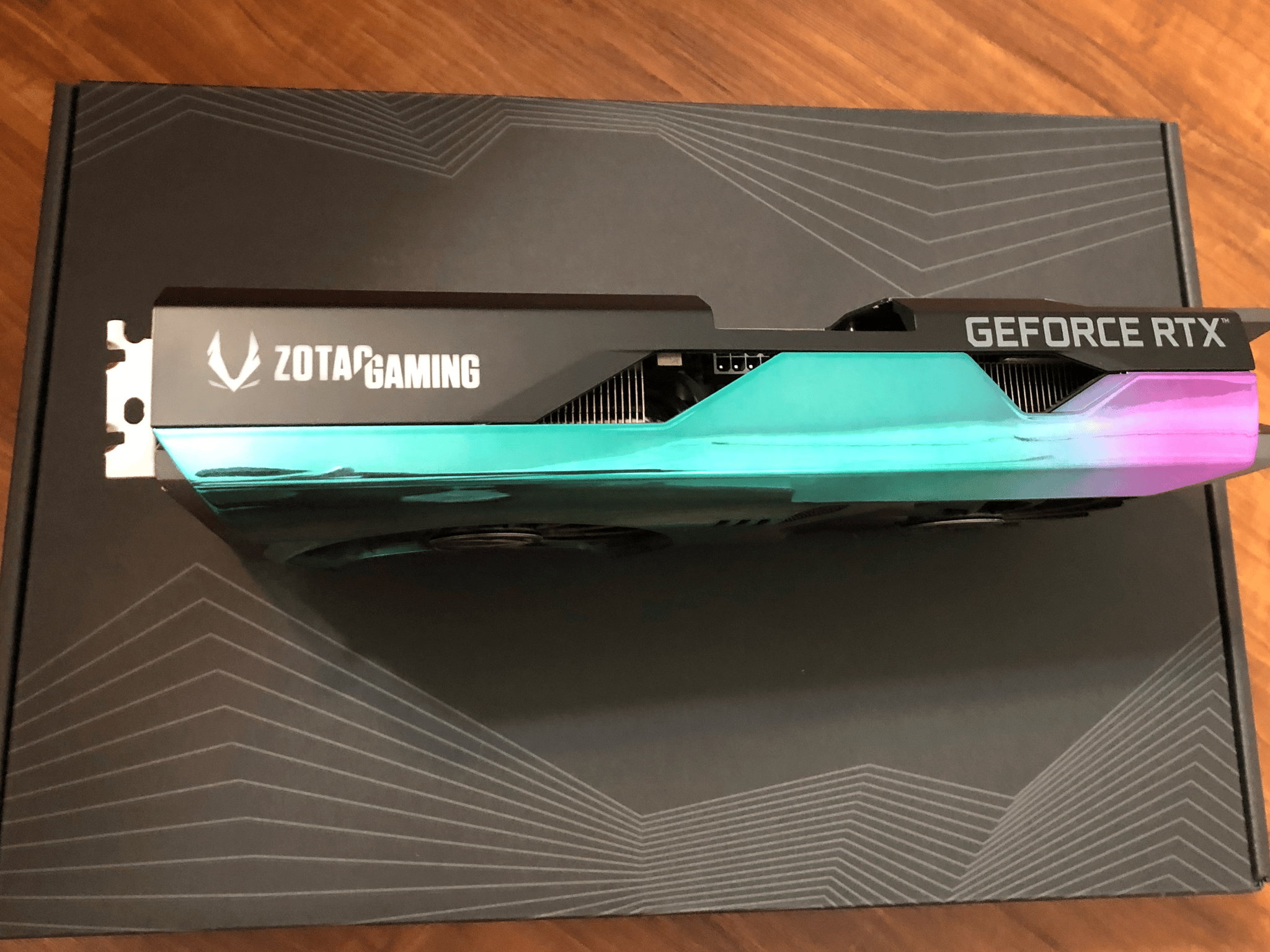 ZOTAC GAMING GeForce RTX 3070 AMP Holo 8GB