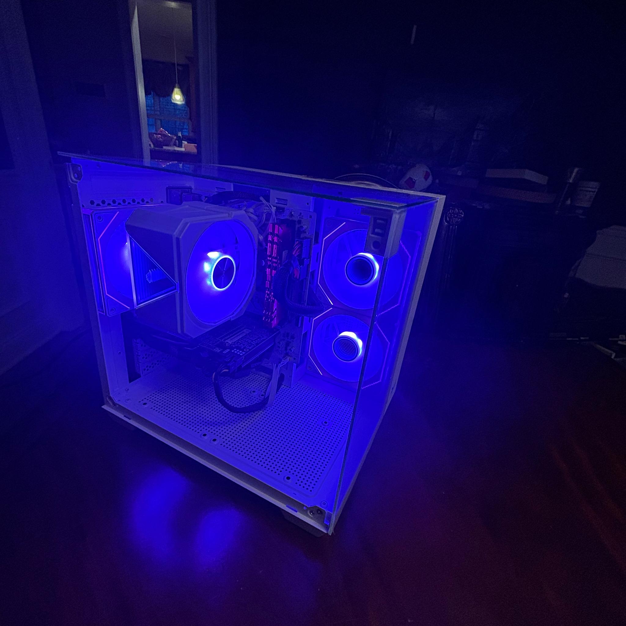 💘💘 White Elite 1080p Gaming PC | Ryzen 5 3600 + GTX 1660 Ti