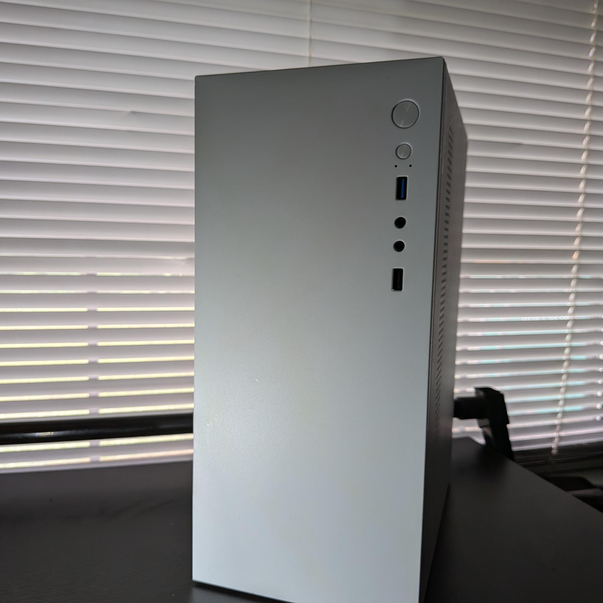 budget gaming setup|Windows 10 IOT| I5-4690k| RX 480 4GB| 8GB of DDR3 RAM