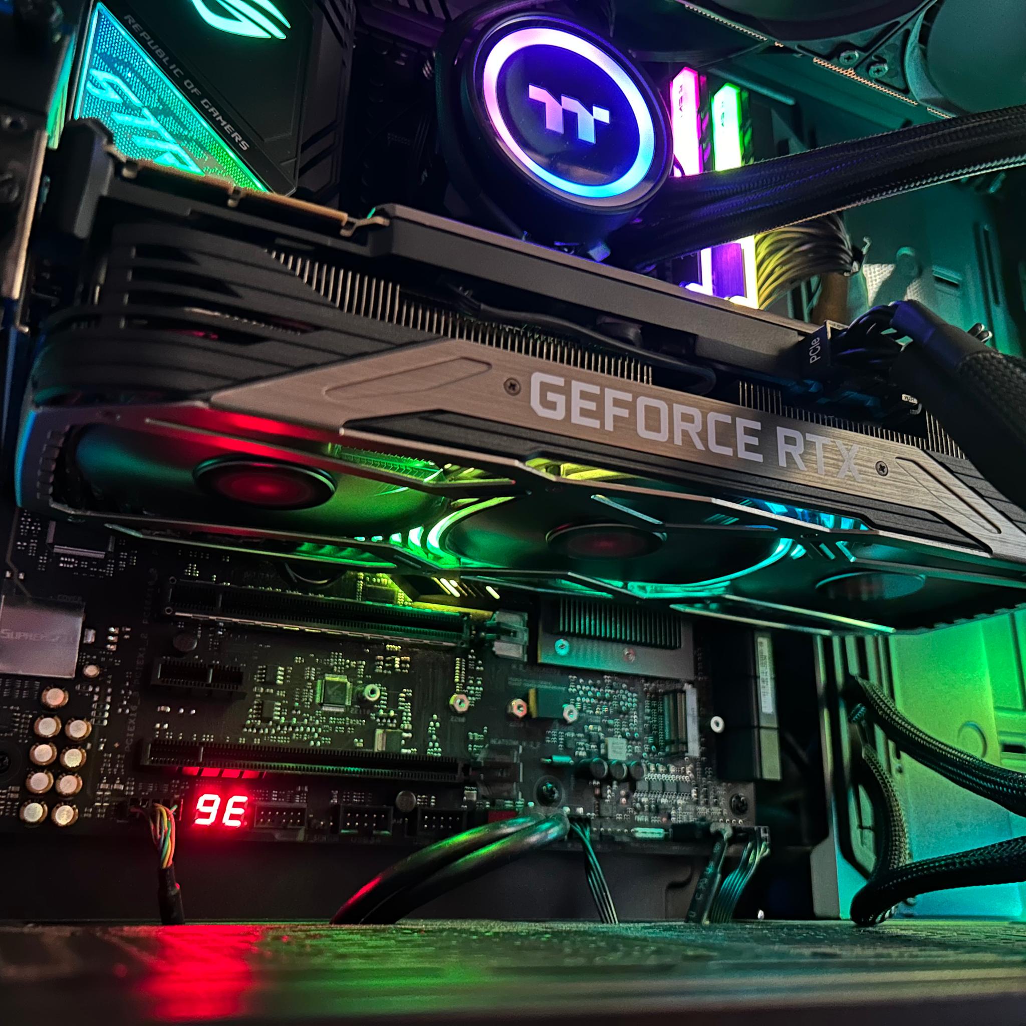 RTX 3090 24Gb PNY XLR-8 Revel Epic-X
