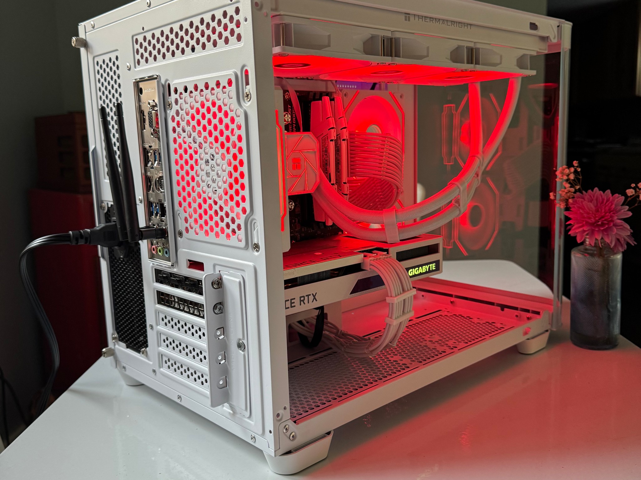 White Nova | Custom Gaming PC | 3060 TI - R5  5600G - 32GB Ram - 1 TB Nvme