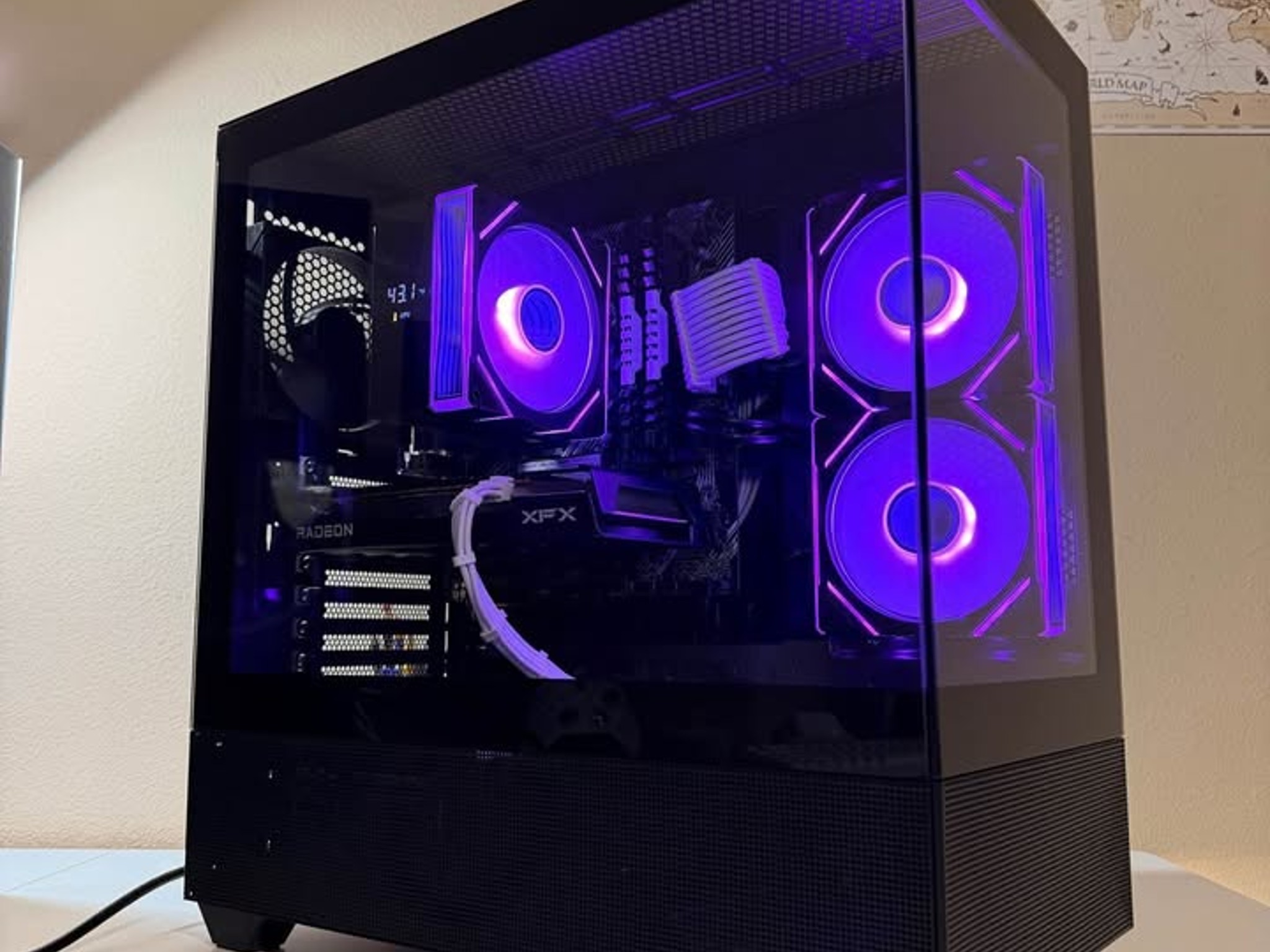 Black Gaming PC | RX 6600 | 1TB storage | 16gb ddr4 | AMD Ryzen 5 3600