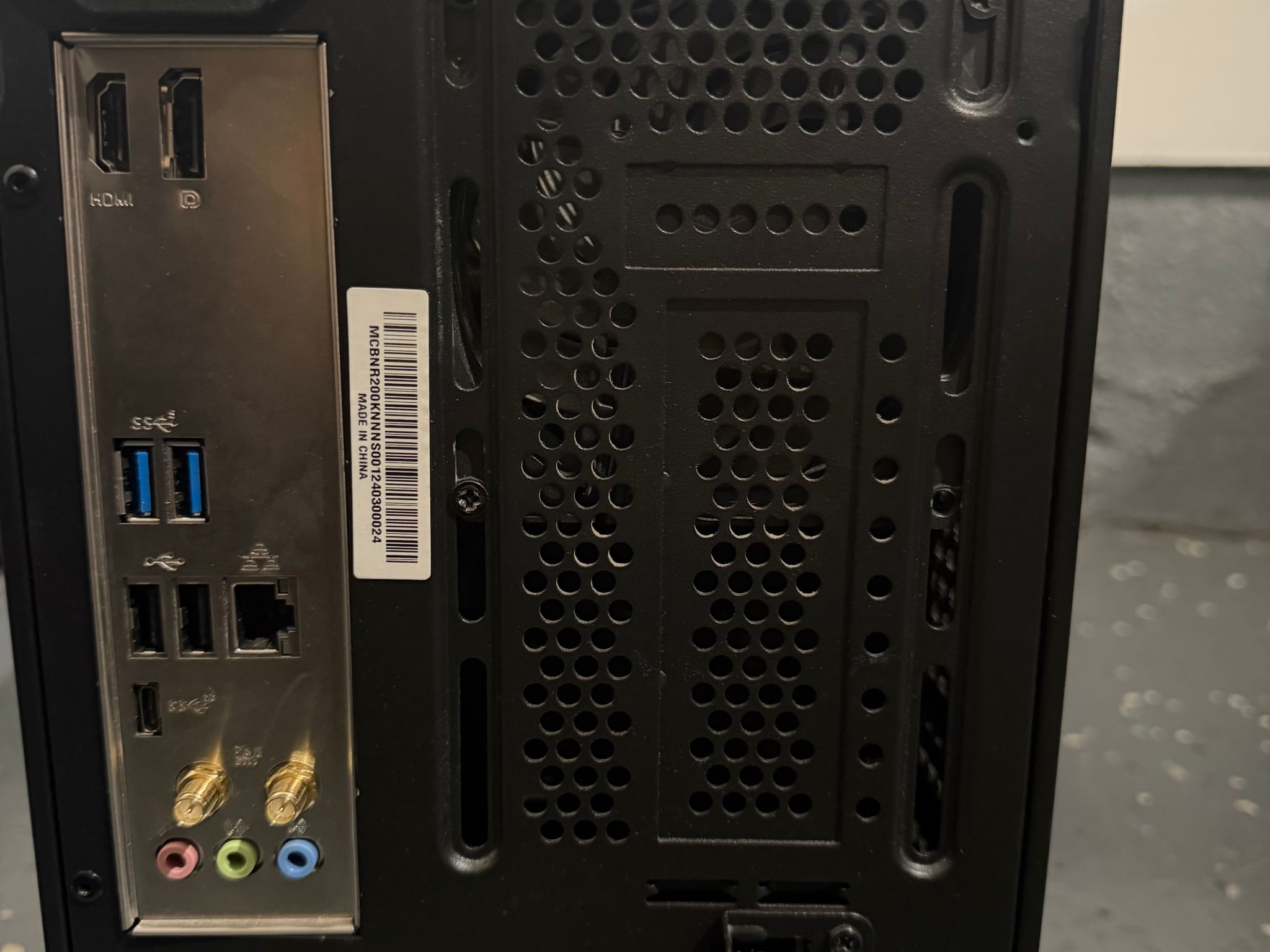 ⚫️"Shadow Node"⚫(SFF)| 1440p Gaming | i7 13700K | RTX 4060 Ti | 32B Ram | 4.5 TB Storage | Free Ship
