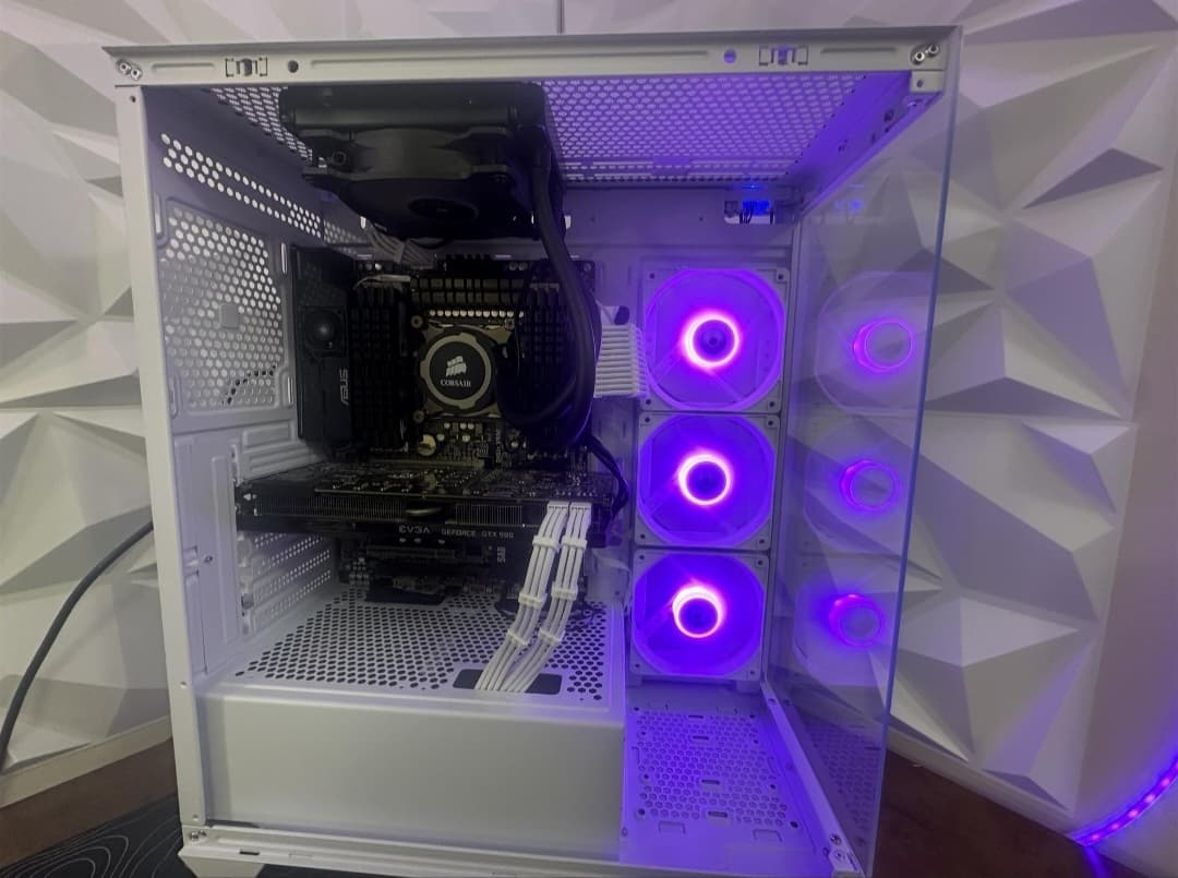 🤍🤍 All White Gaming Pc | i7 + GTX 980 | 32GB RAM | WIFI + BT |500GB SATA - 🤍🤍