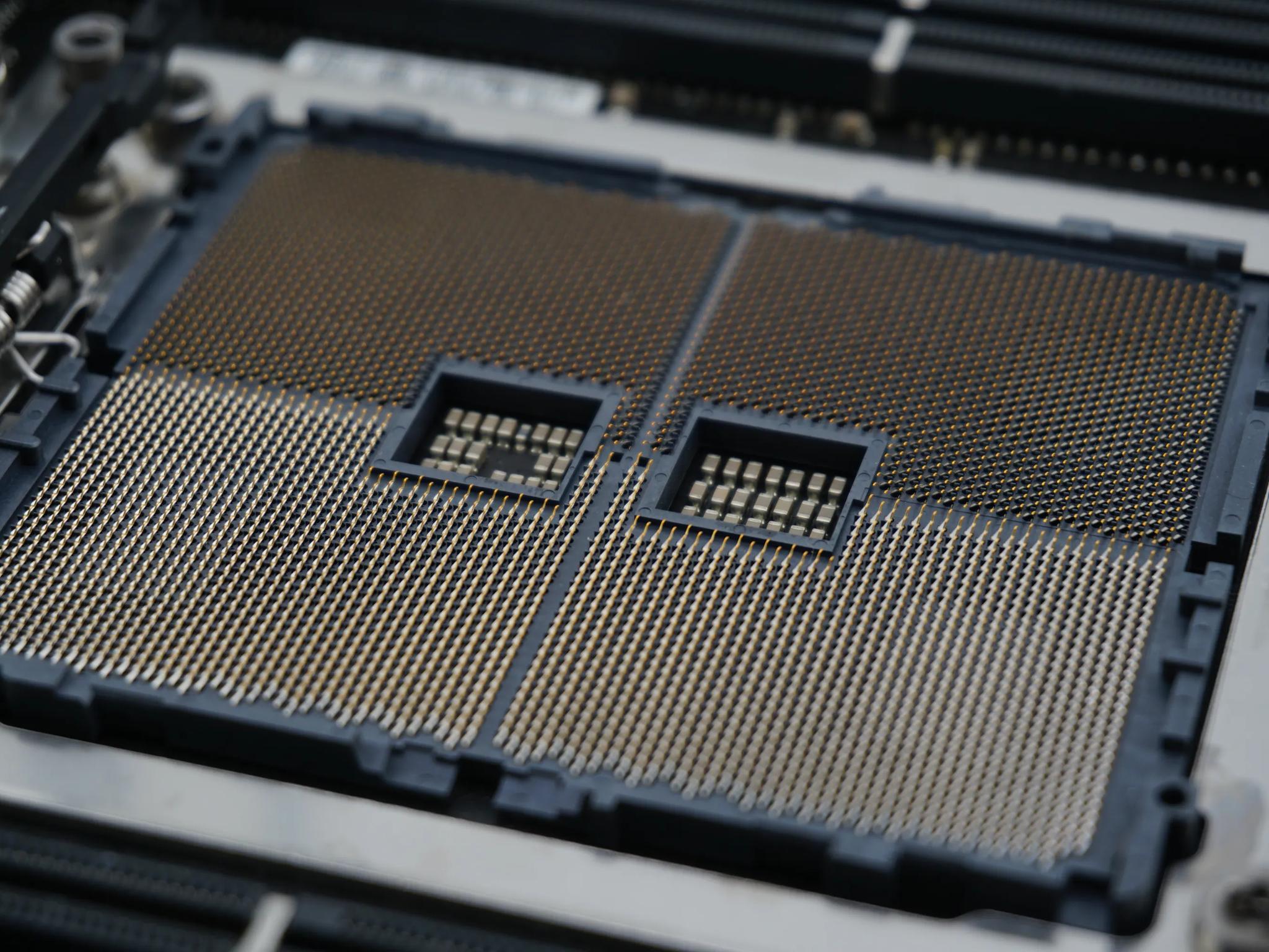 ASUS Pro WS WRX80E-SAGE SE WIFI E-ATX Motherboard