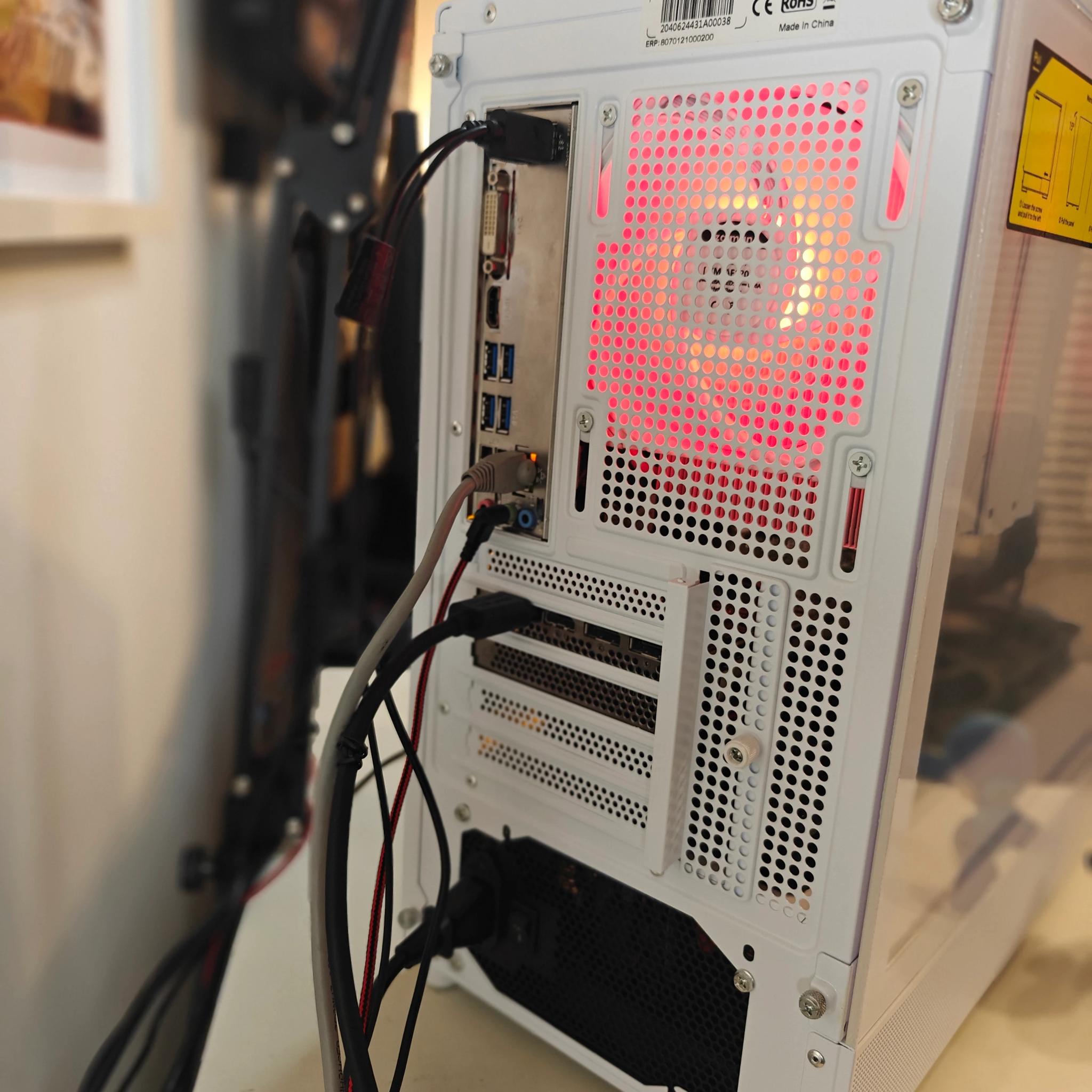 Encased in Glass ❤️‍🔥💎💨 | Ryzen 7 5700X3D | Radeon RX 6700 XT | 32GB DDR4 RAM | 1TB NVMe SSD
