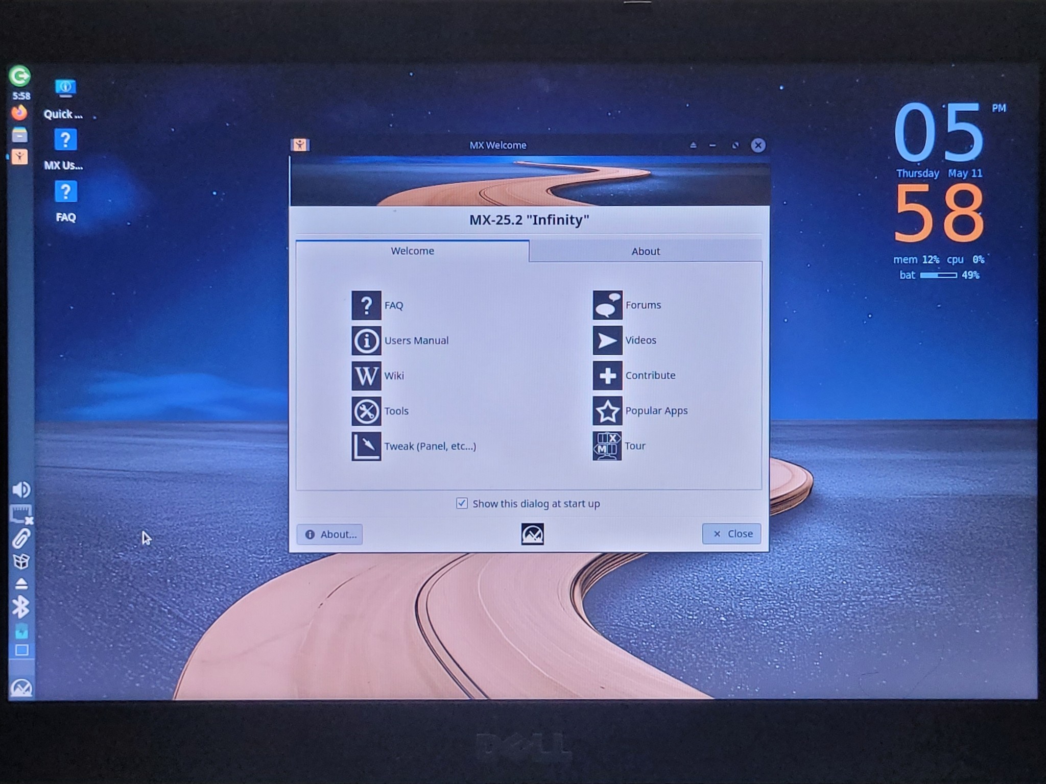 Dell Latitude E6410 Intel Core i7-620M 4GB RAM 320GB HDD MX Linux Charger 2x Batteries