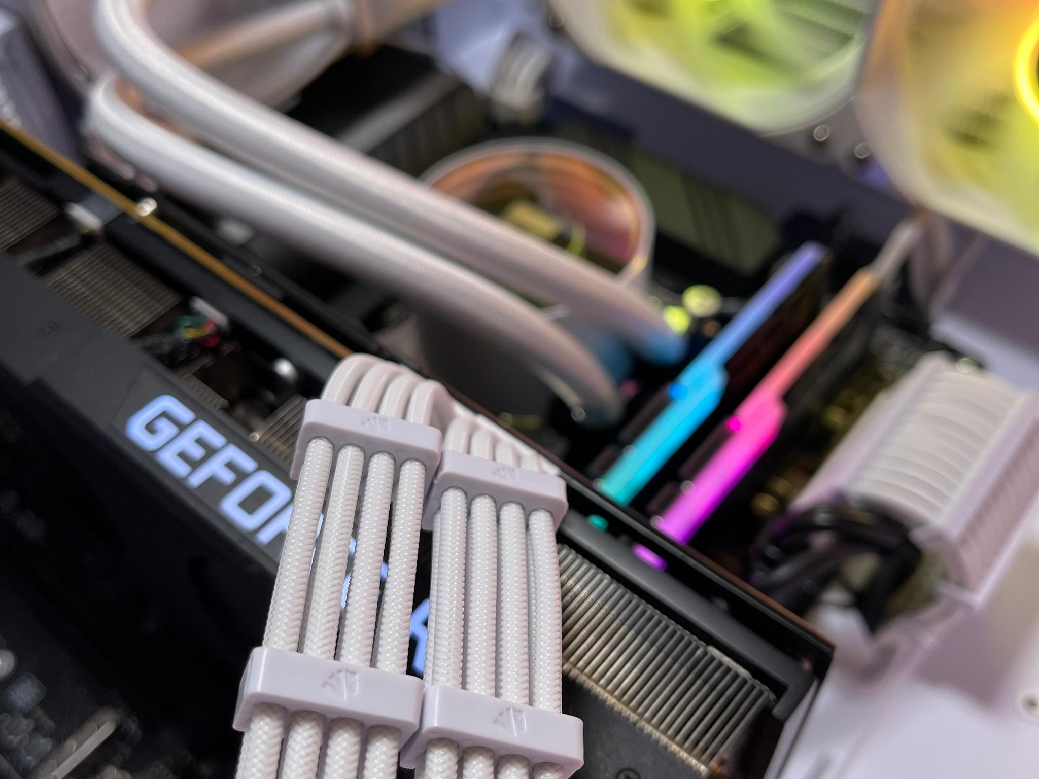 Gaming PC | INTEL i5 12600K | RTX 3080 10GB| 32GB DDR4 | 2TB GEN4 SSD