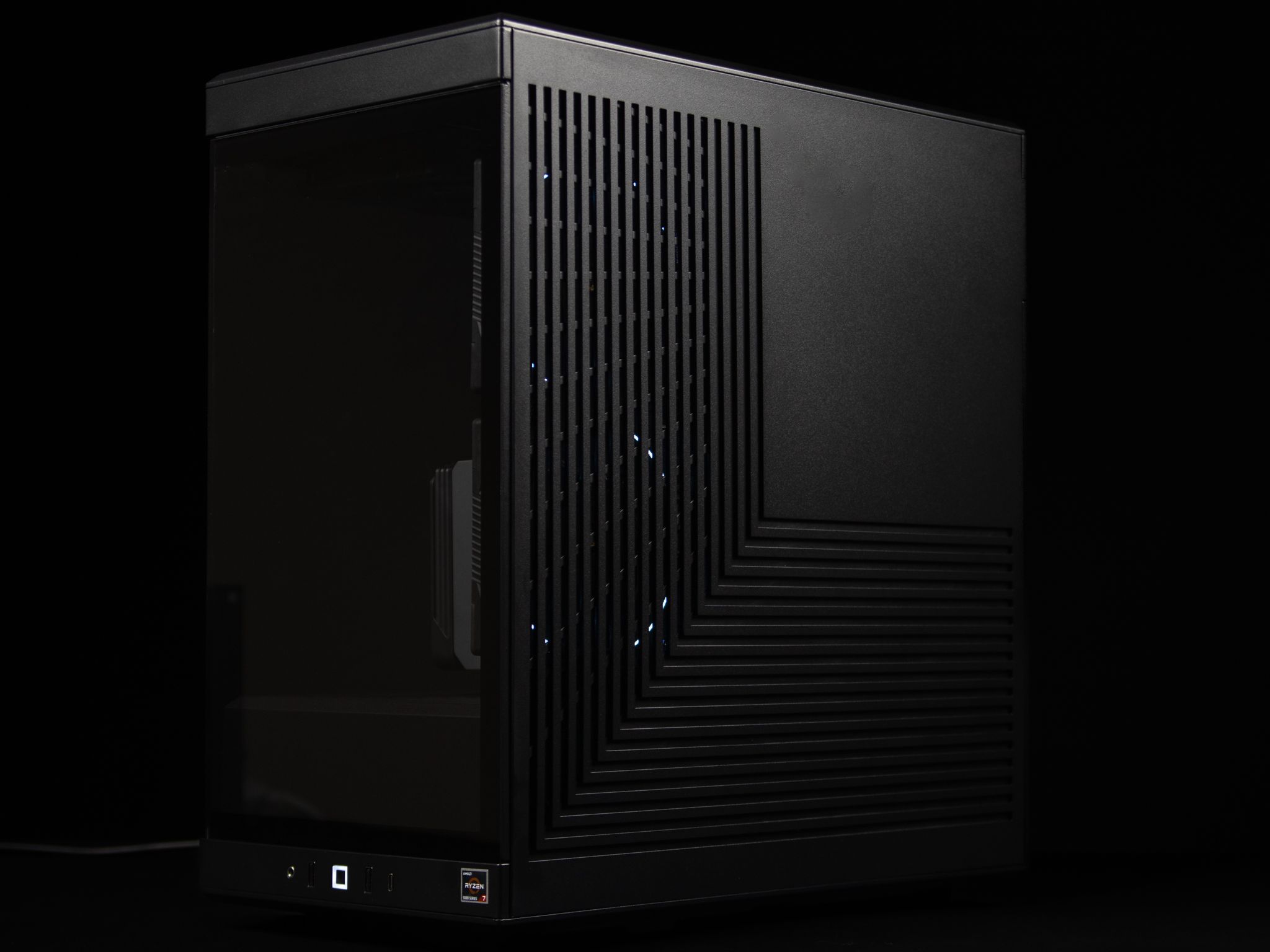 “Predarc” RX 7700 XT 32GB Ryzen 7 Windows 11 1TB Gaming PC Powerhouse