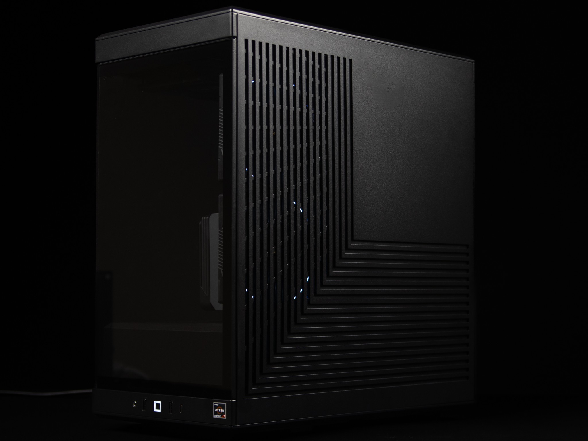 “Predarc” RX 7700 XT 32GB Ryzen 7 Windows 11 1TB Gaming PC Powerhouse