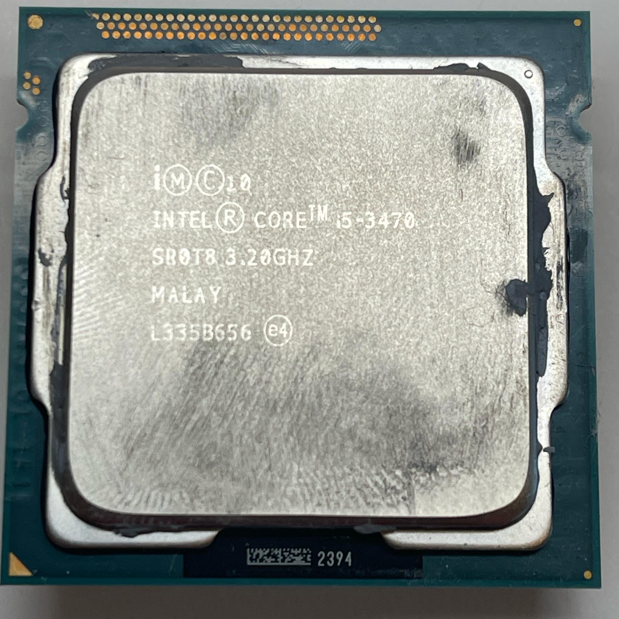 Bundle of 5 Intel CPUs