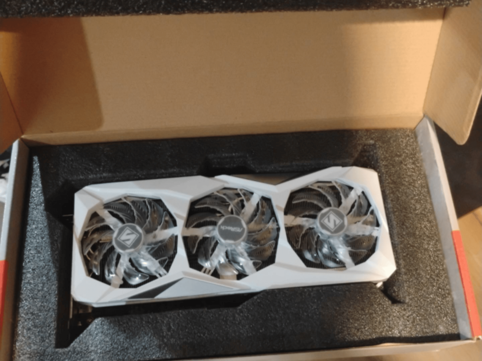 ASRock Radeon RX 7700 XT Steel Legend 12GB OC