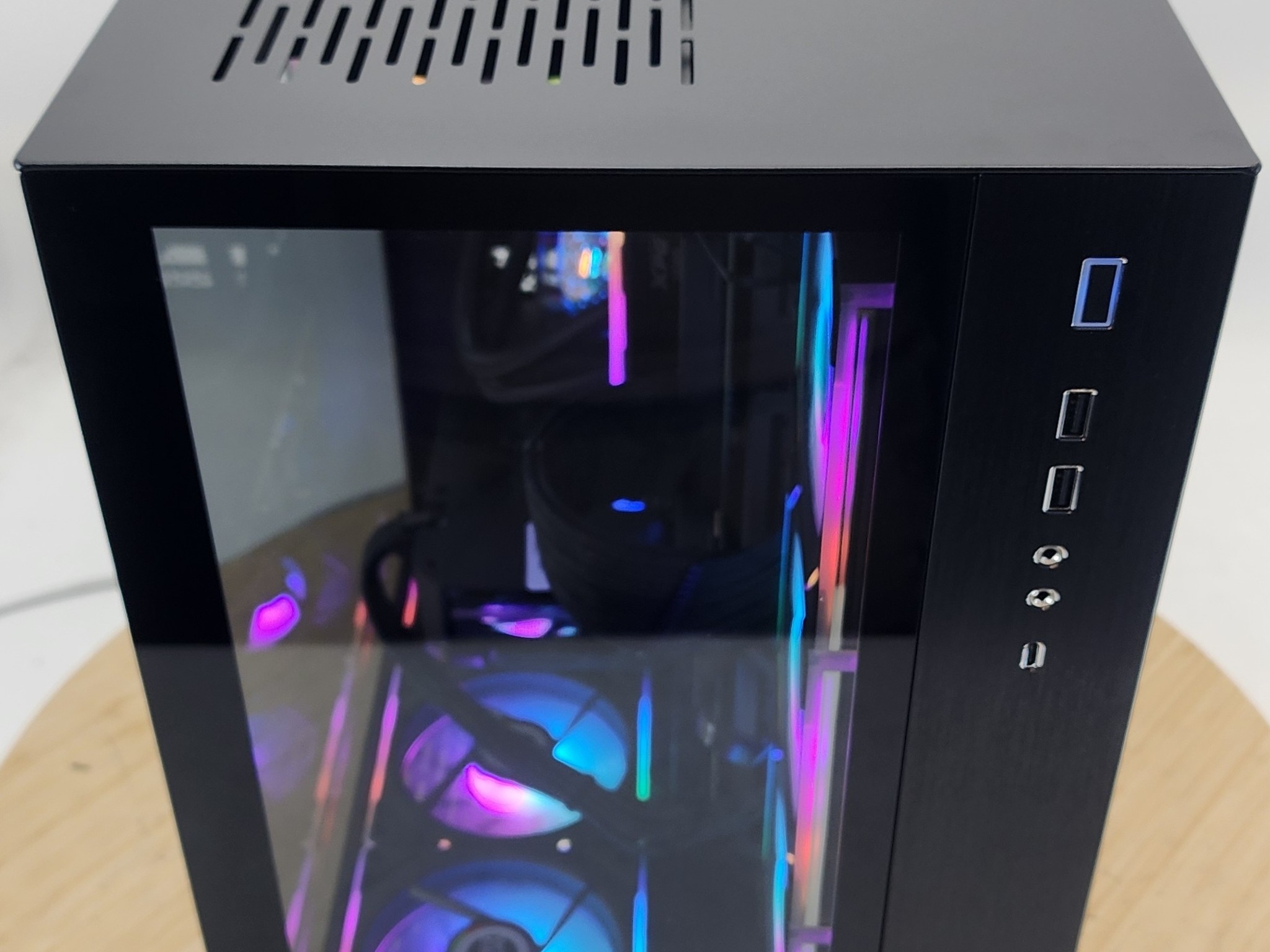 Gaming PC i7-12700KF 32GB RAM 1TB SSD RX 7600 XT 16GB Windows 11 Computer