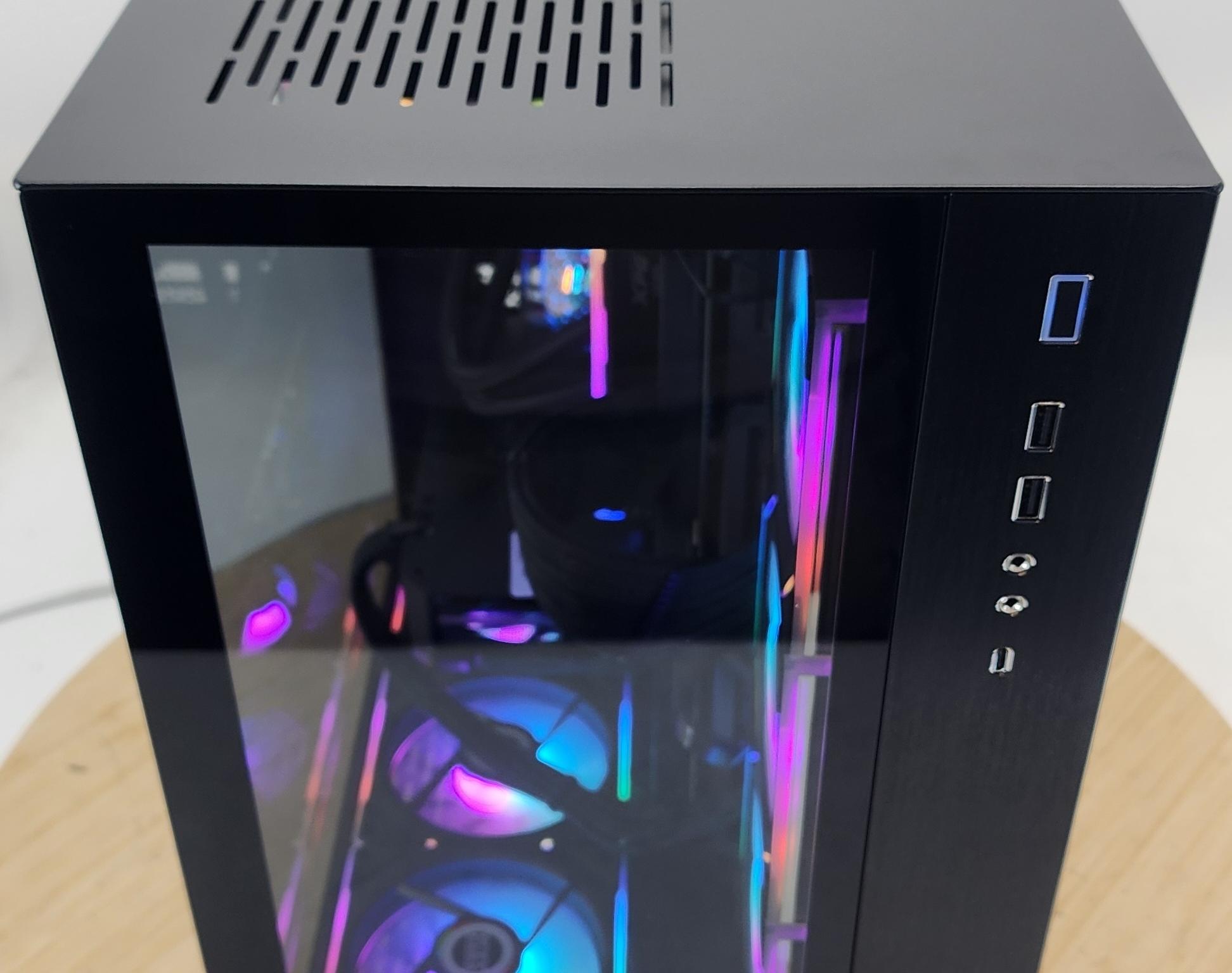 Gaming PC i7-12700KF 32GB RAM 1TB SSD RX 7600 XT 16GB Windows 11 Computer