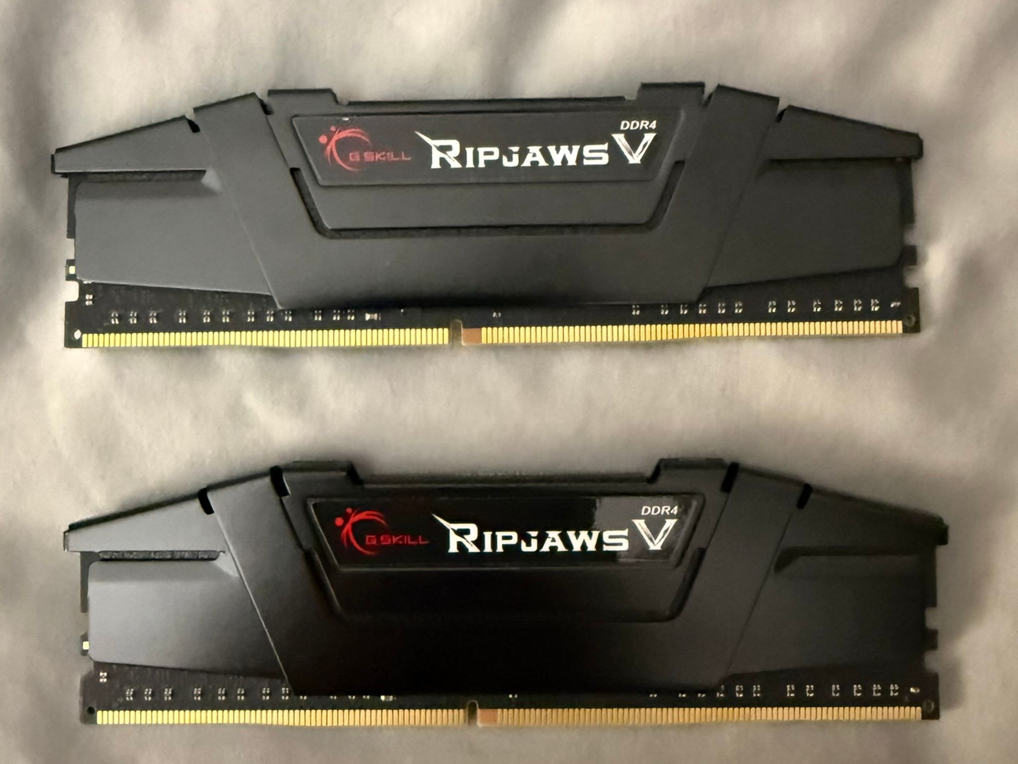 G.SKILL Ripjaws Series 16GB (2 x 8GB) 260-Pin DDR4-3200