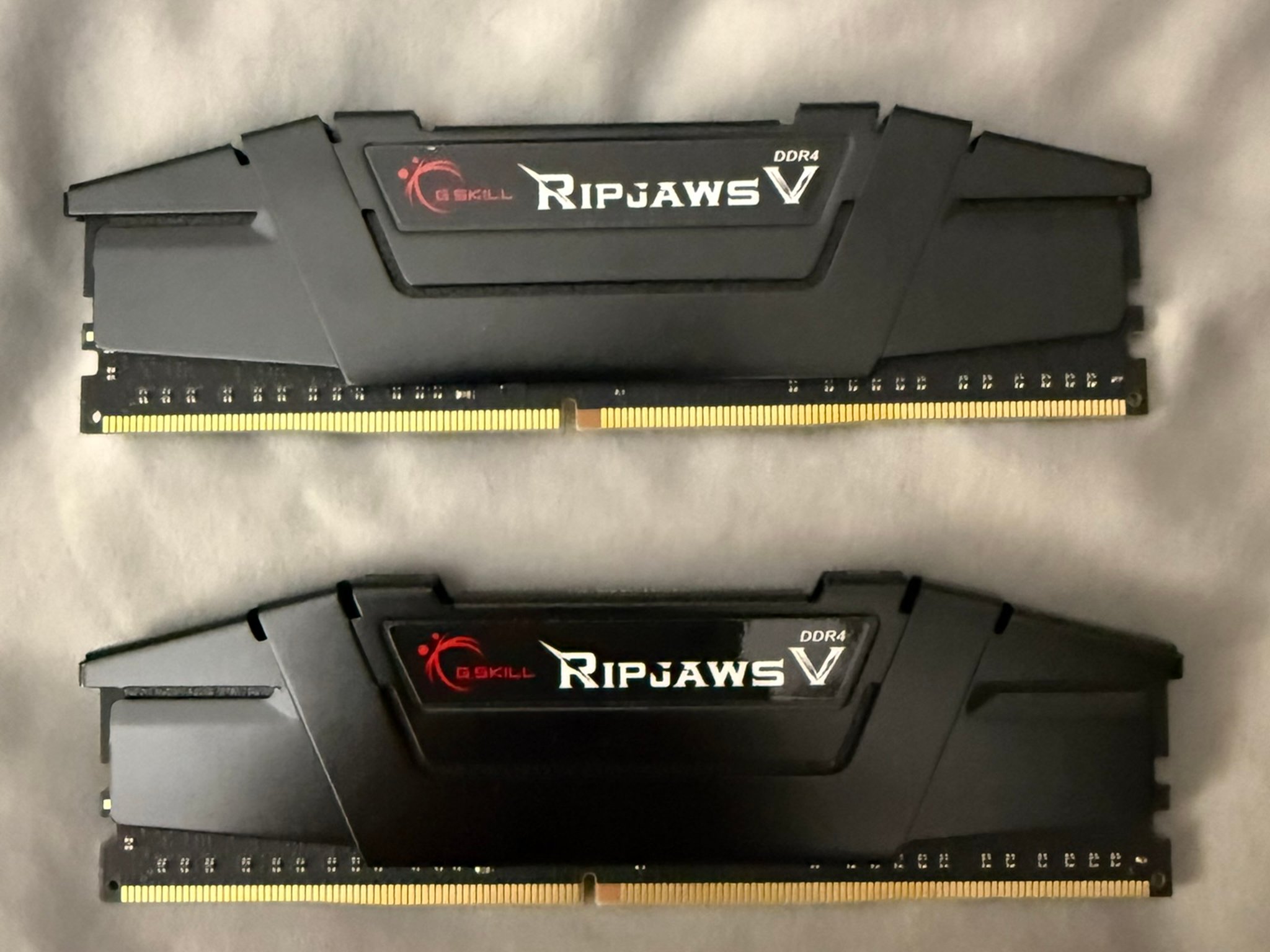 G.SKILL Ripjaws Series 16GB (2 x 8GB) 260-Pin DDR4-3200