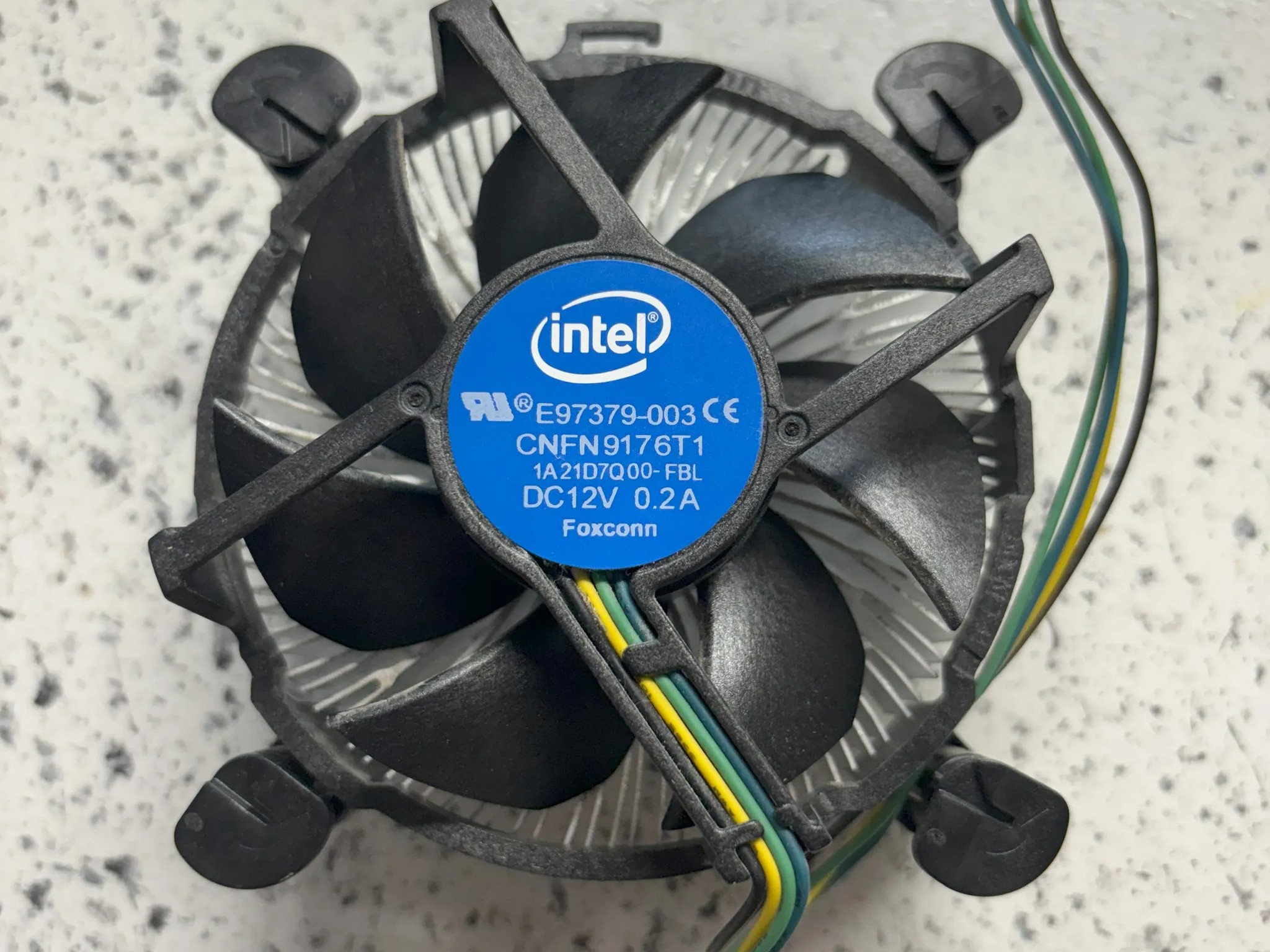 Intel Core i3-9100F 3.60GHz Quad-Core CPU with Intel Stock CPU cooler