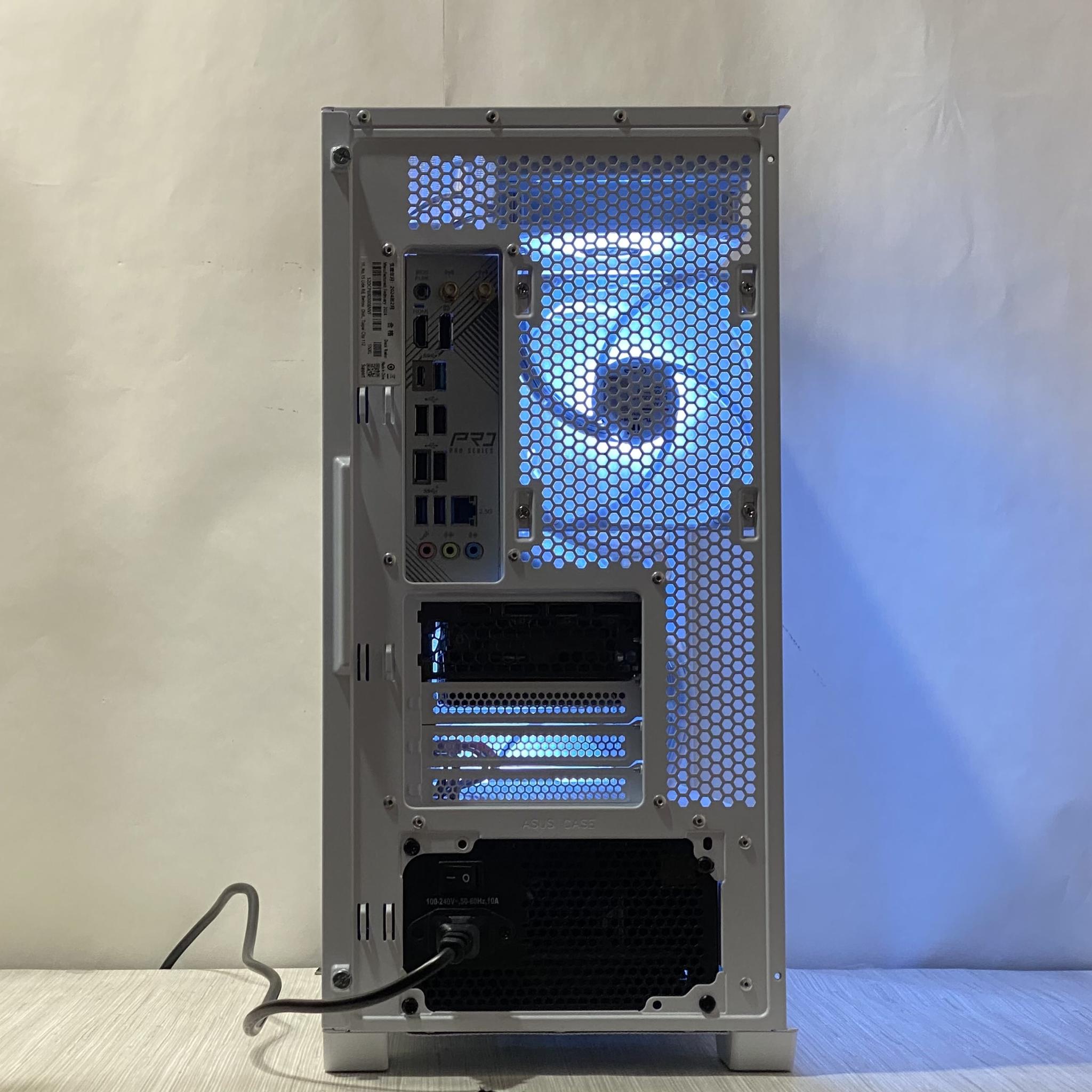RTX 3080, Ryzen 7 7700, 32GB DDR5, 1TB NVMe SSD, WiFi - Custom Gaming PC