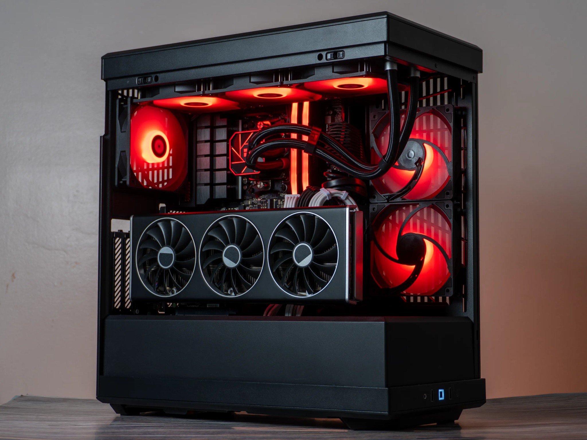 🔥RX 7900XTX+ Ryzen 7 7800X3D | 32GB DDR5 | 2 TB SSD | Wifi 6 & Bluetooth🔥