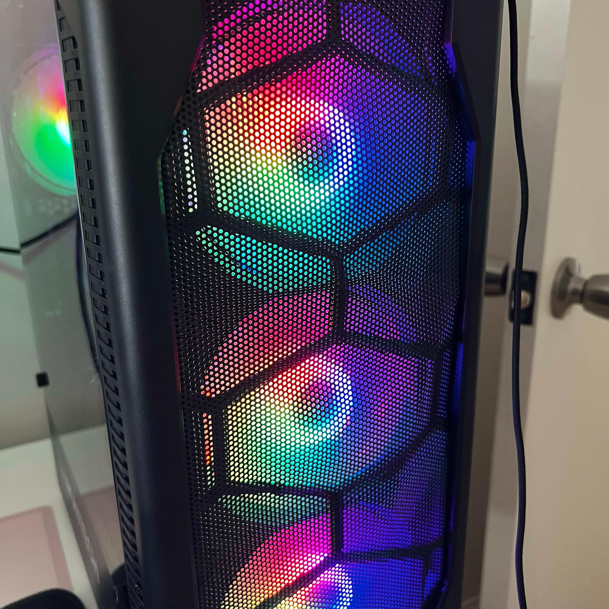 INSANE DISCOUNT! 6900xt Ryzen 7 5700x build