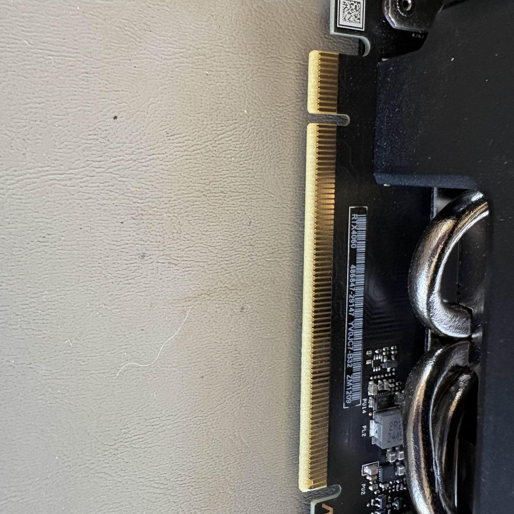 Asus RTX 4060 8B