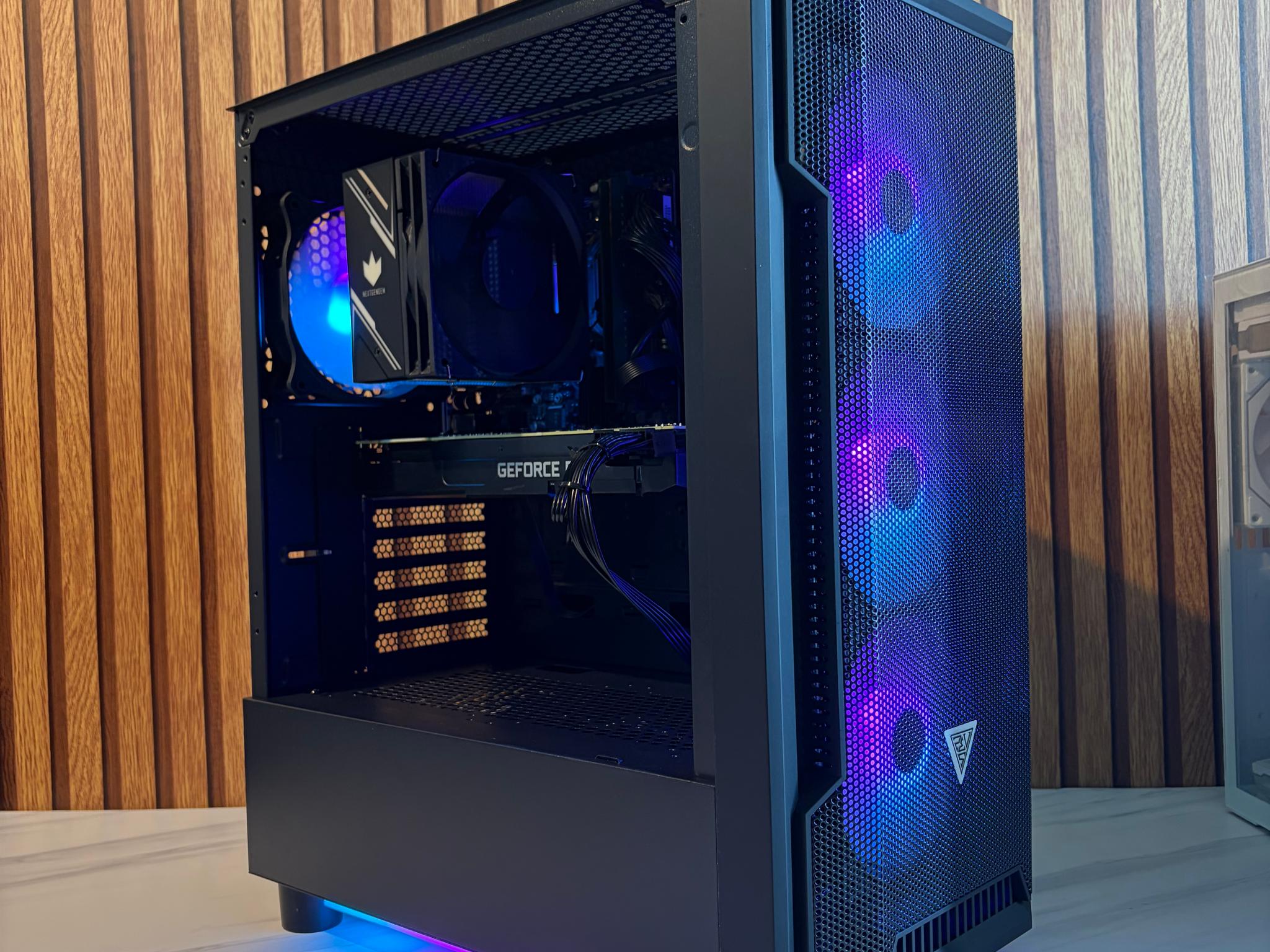 2080 SUPER | I5 8500 | 16GB DDR4 | 500GB SSD | 550W