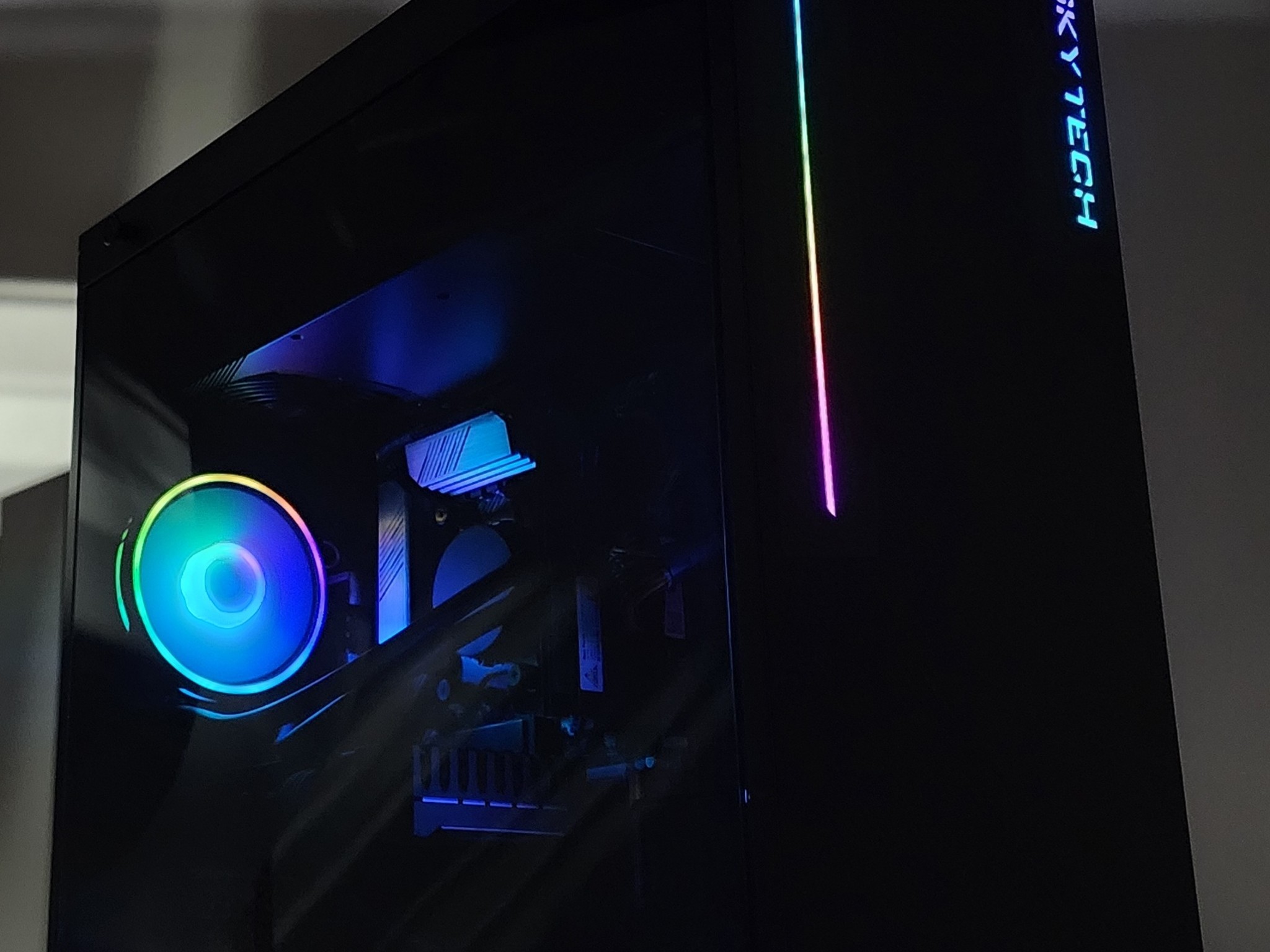 Gaming PC Ryzen 7 3700X 16GB RAM 1TB SSD GTX 1660 SUPER 6GB Windows 11 Computer