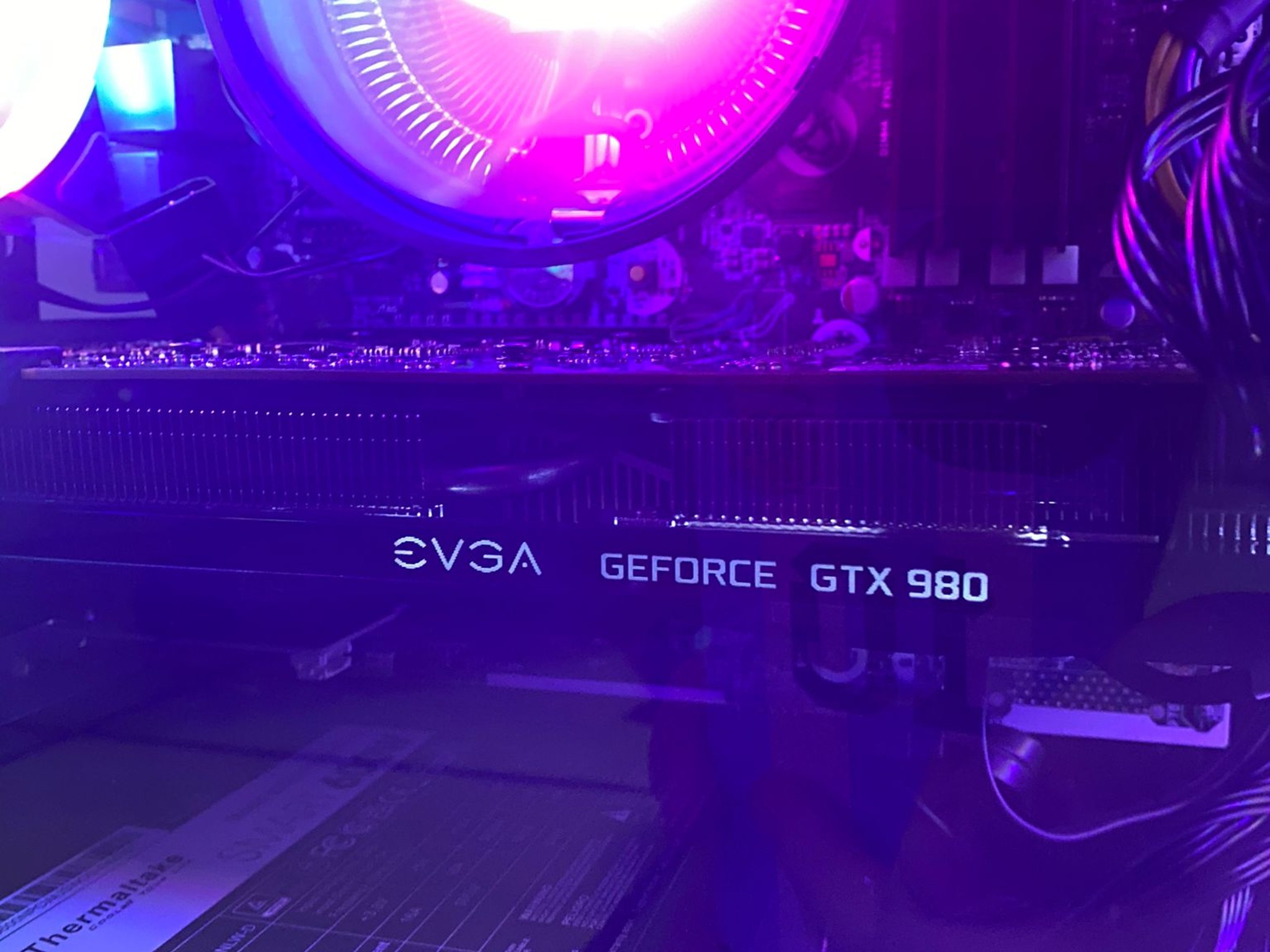 Gaming PC - GTX 980, I5 6500, 16GB DDR4, WIFI, BLUETOOTH, RGB, BLACK, SSD, HDD.