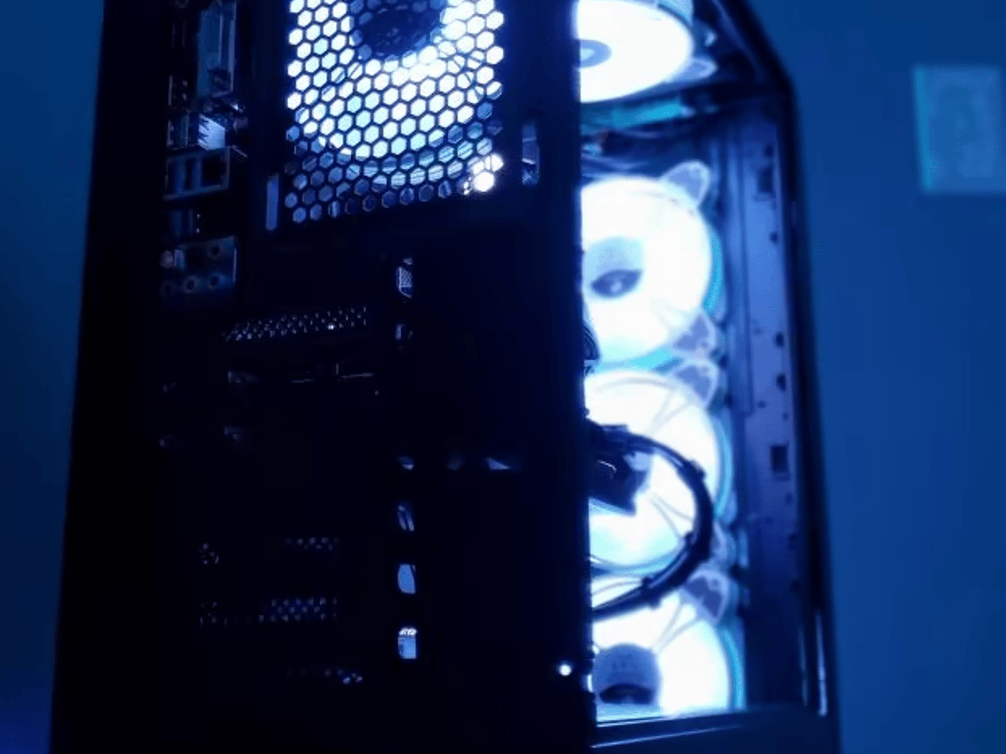 Stringy v2 | i7 7700k - GTX 1060