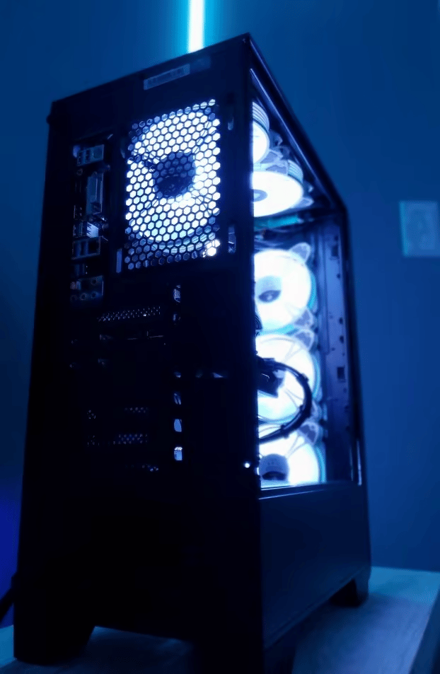 Stringy v2 | i7 7700k - GTX 1060