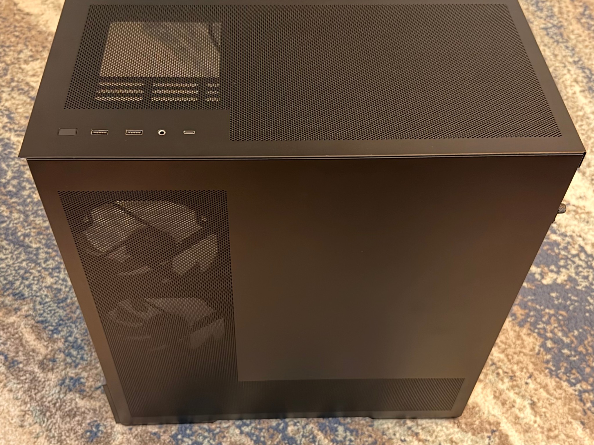AMD Ryzen 7 7700X, RX 9070, 32GB DDR5, 1TB Gen 5 NVMe | 1440P/4K Gaming PC