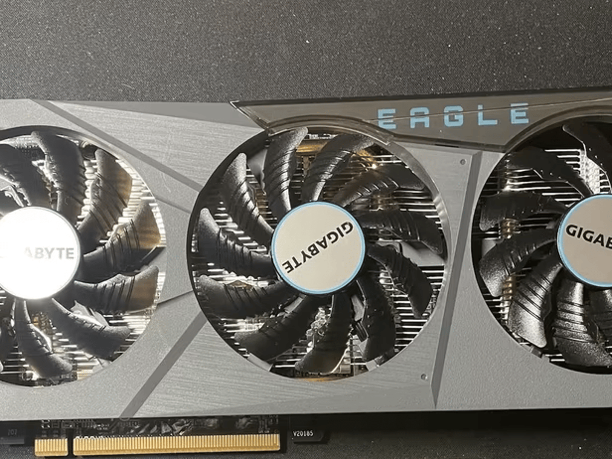 AMD Radeon Gigabyte RX 6600 XT Eagle 8GB Graphics Card