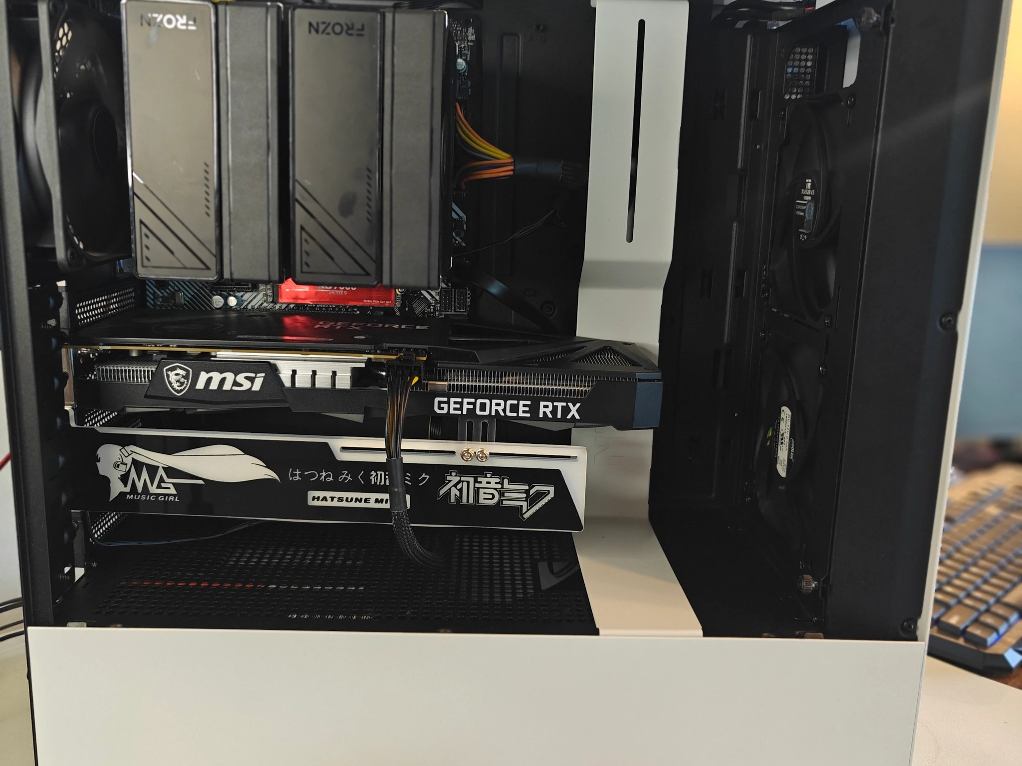 Checkered ⬜🔳⬛ | Ryzen 7 5700X3D | Geforce RTX 3060 12GB | 32GB DDR4 RAM | 1TB NVMe SSD